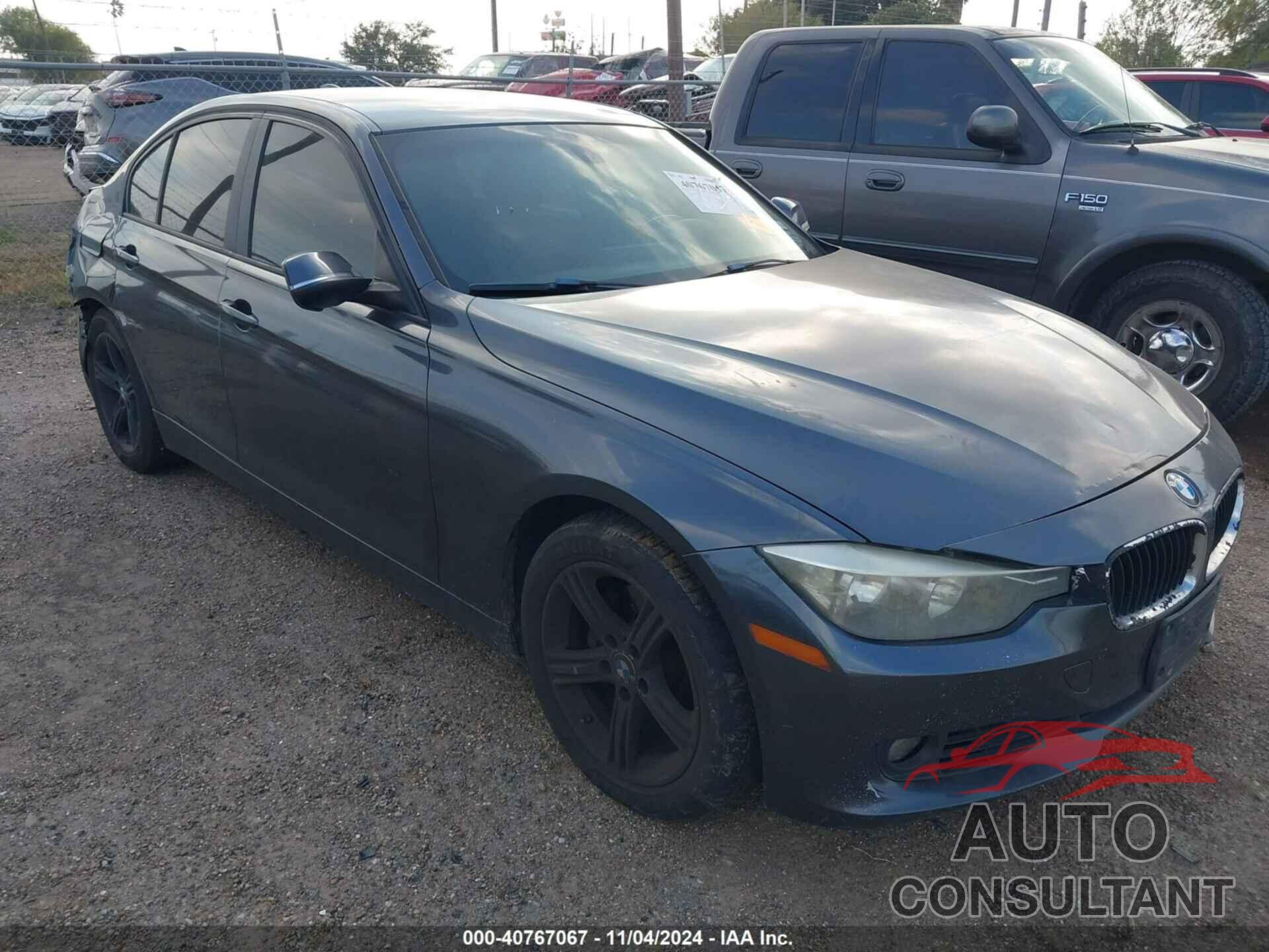 BMW 328I 2013 - WBA3A5G55DNP26743