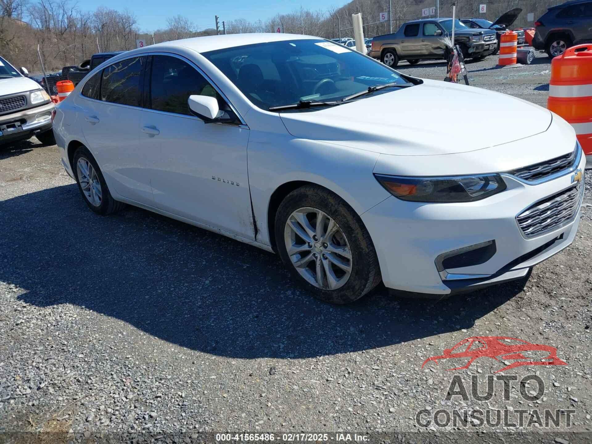 CHEVROLET MALIBU 2017 - 1G1ZE5ST0HF168087