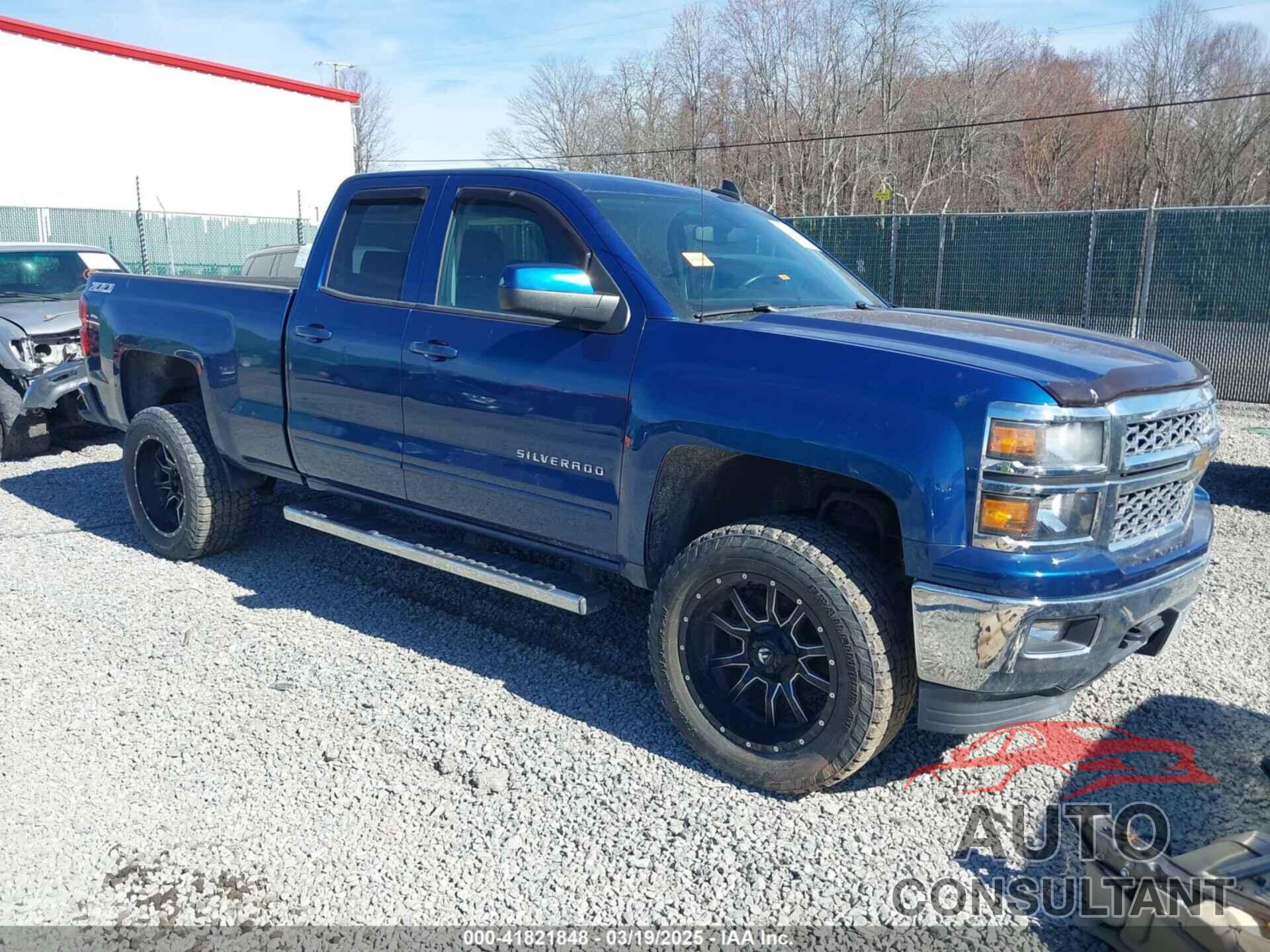 CHEVROLET SILVERADO 1500 2015 - 1GCVKREC5FZ325903