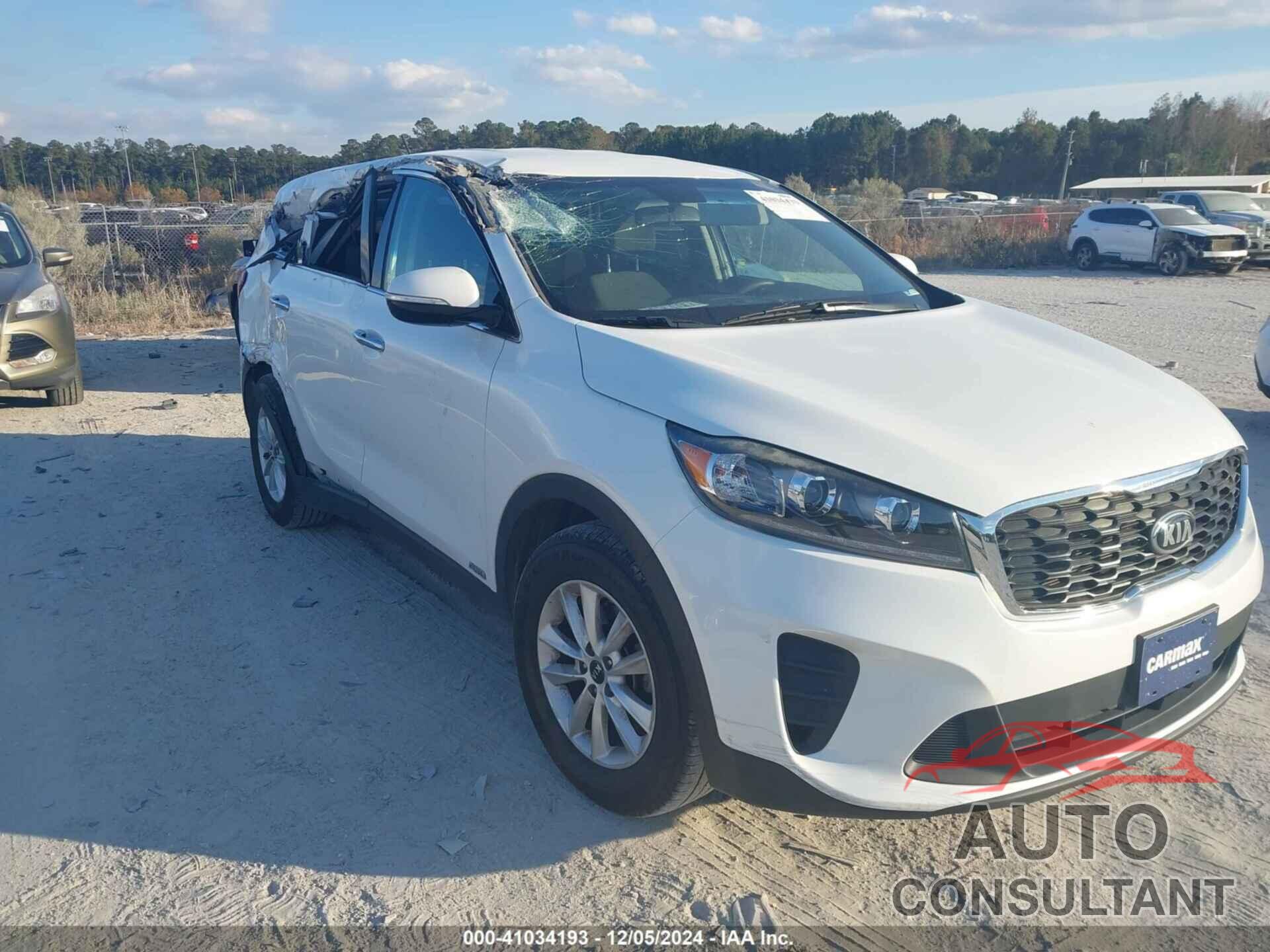 KIA SORENTO 2019 - 5XYPGDA56KG493417