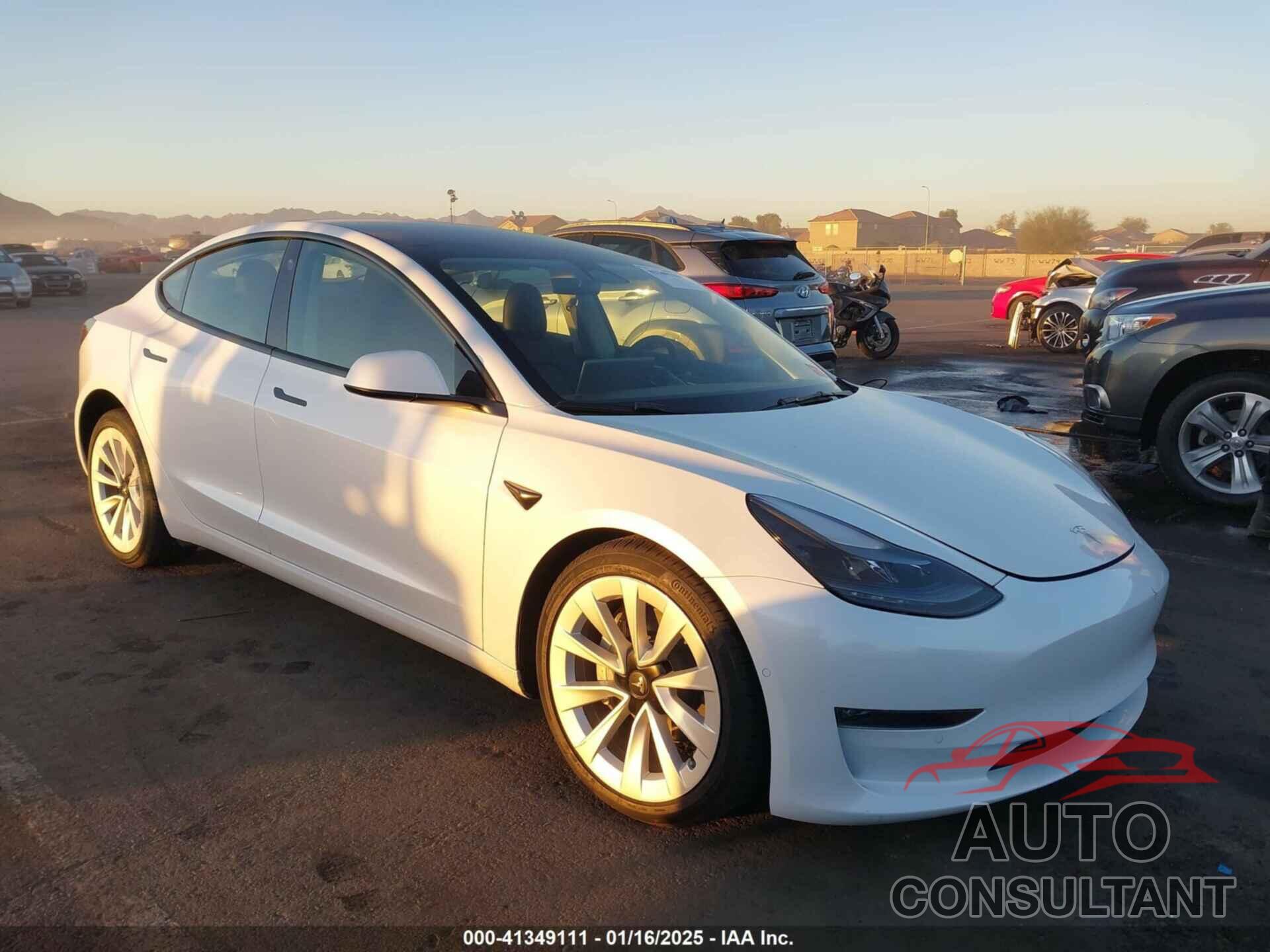 TESLA MODEL 3 2022 - 5YJ3E1EB1NF129310