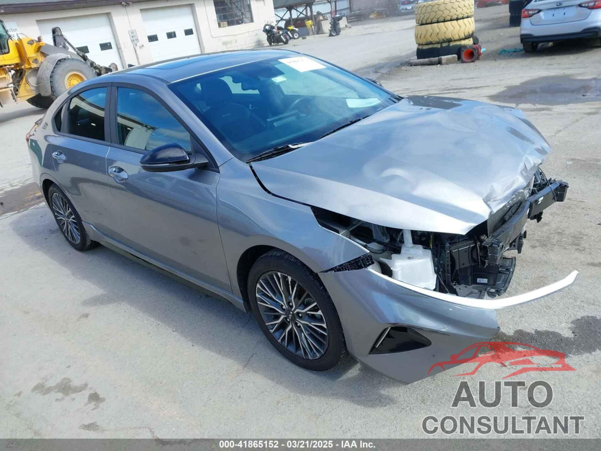 KIA FORTE 2023 - 3KPF54AD1PE643785