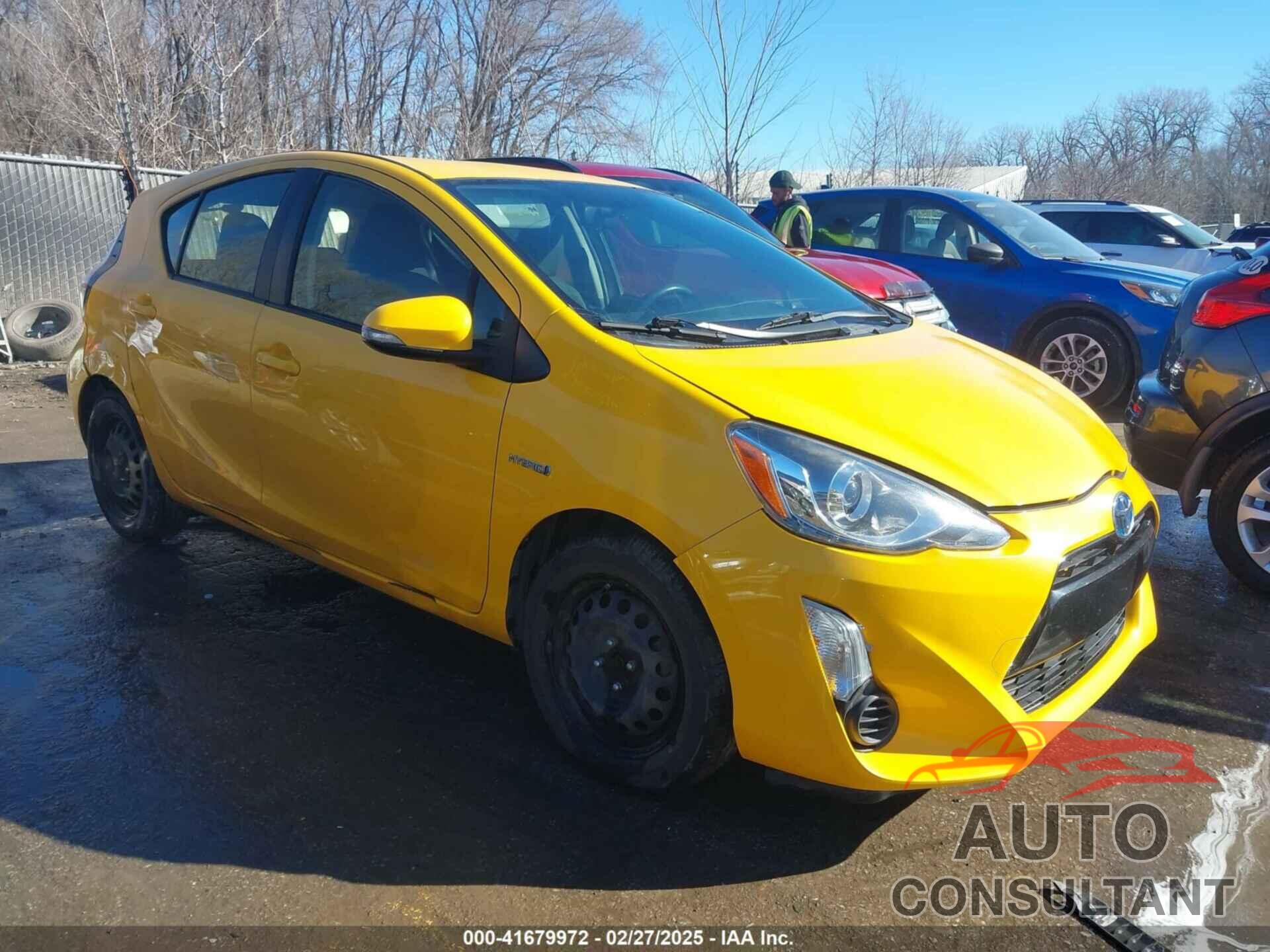 TOYOTA PRIUS C 2015 - JTDKDTB30F1108045