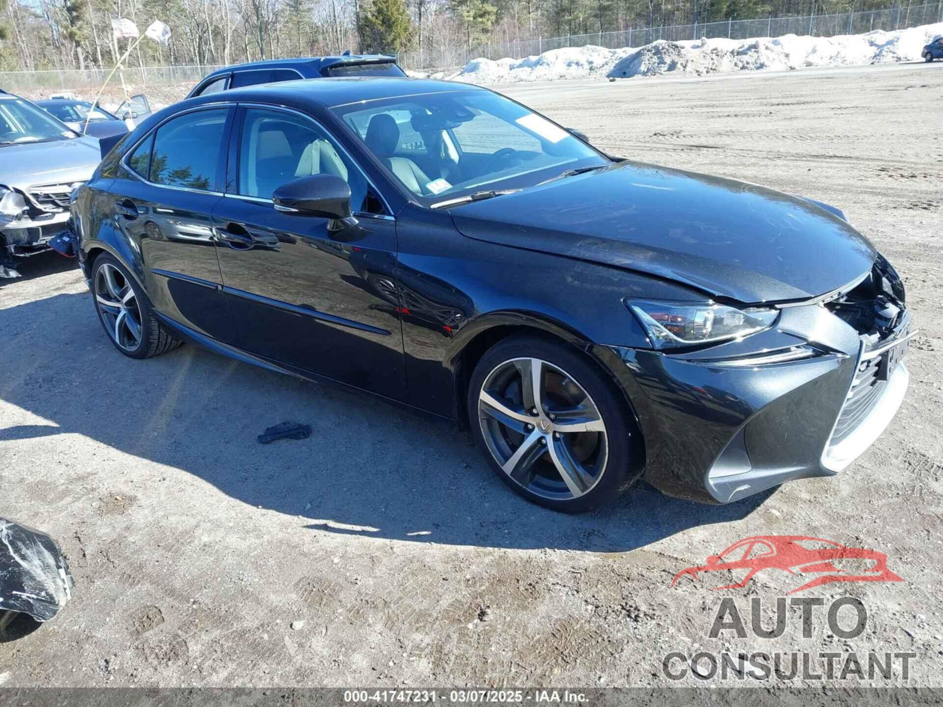 LEXUS IS 300 2018 - JTHC81D22J5030353