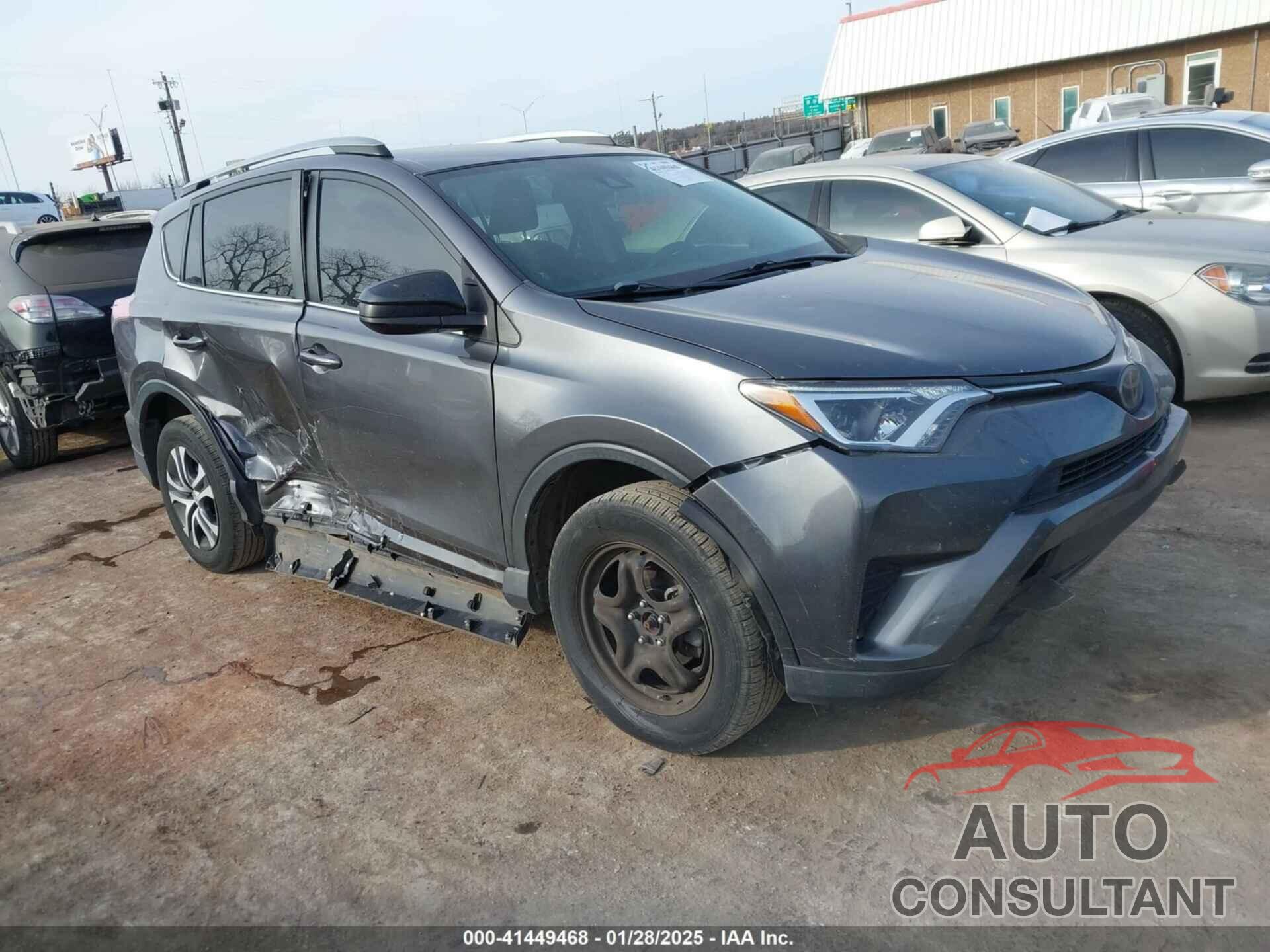 TOYOTA RAV4 2018 - JTMZFREV4JJ183106