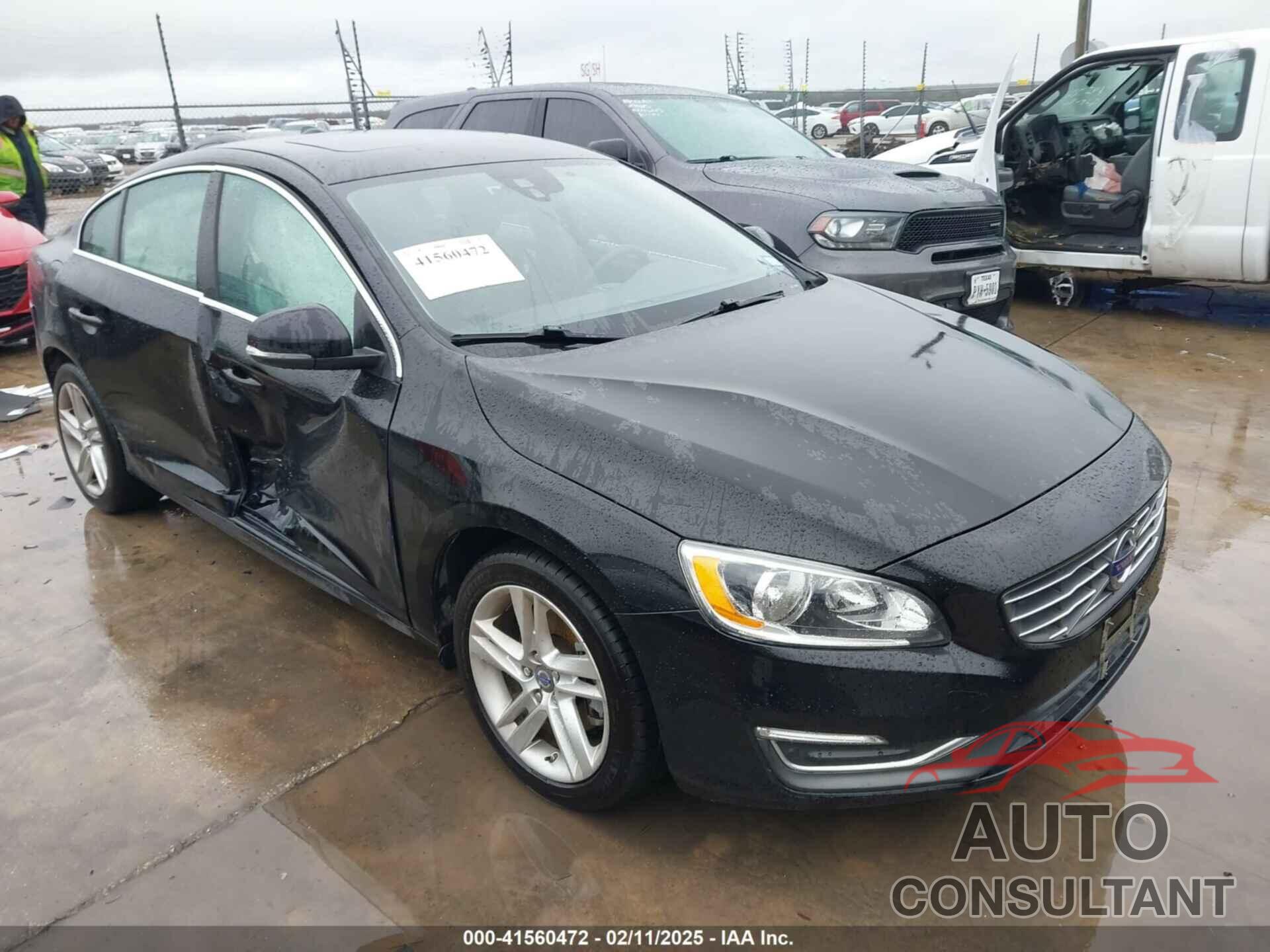 VOLVO S60 2015 - YV140MFC4F2305616