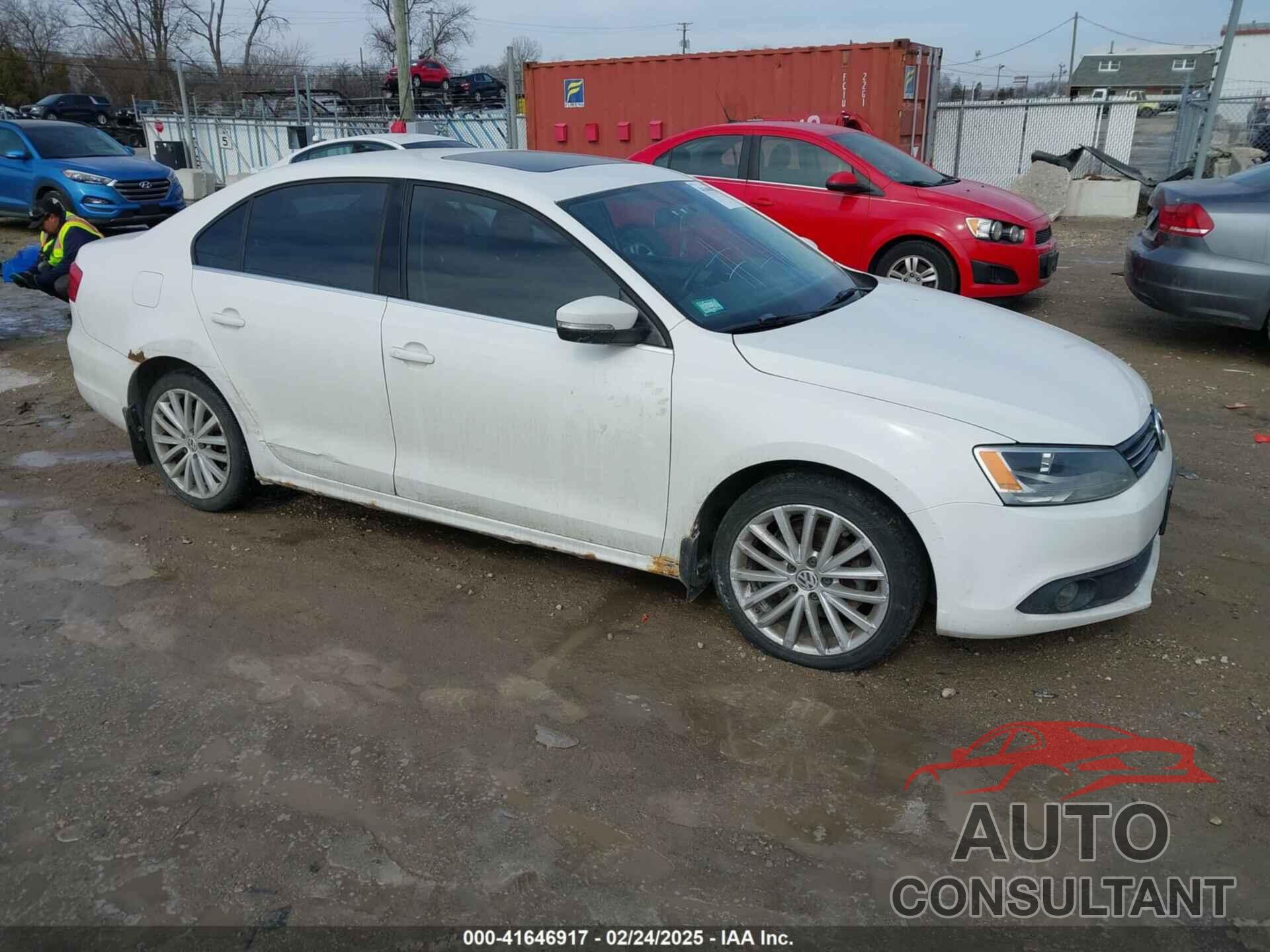 VOLKSWAGEN JETTA 2011 - 3VWLZ7AJ9BM394145