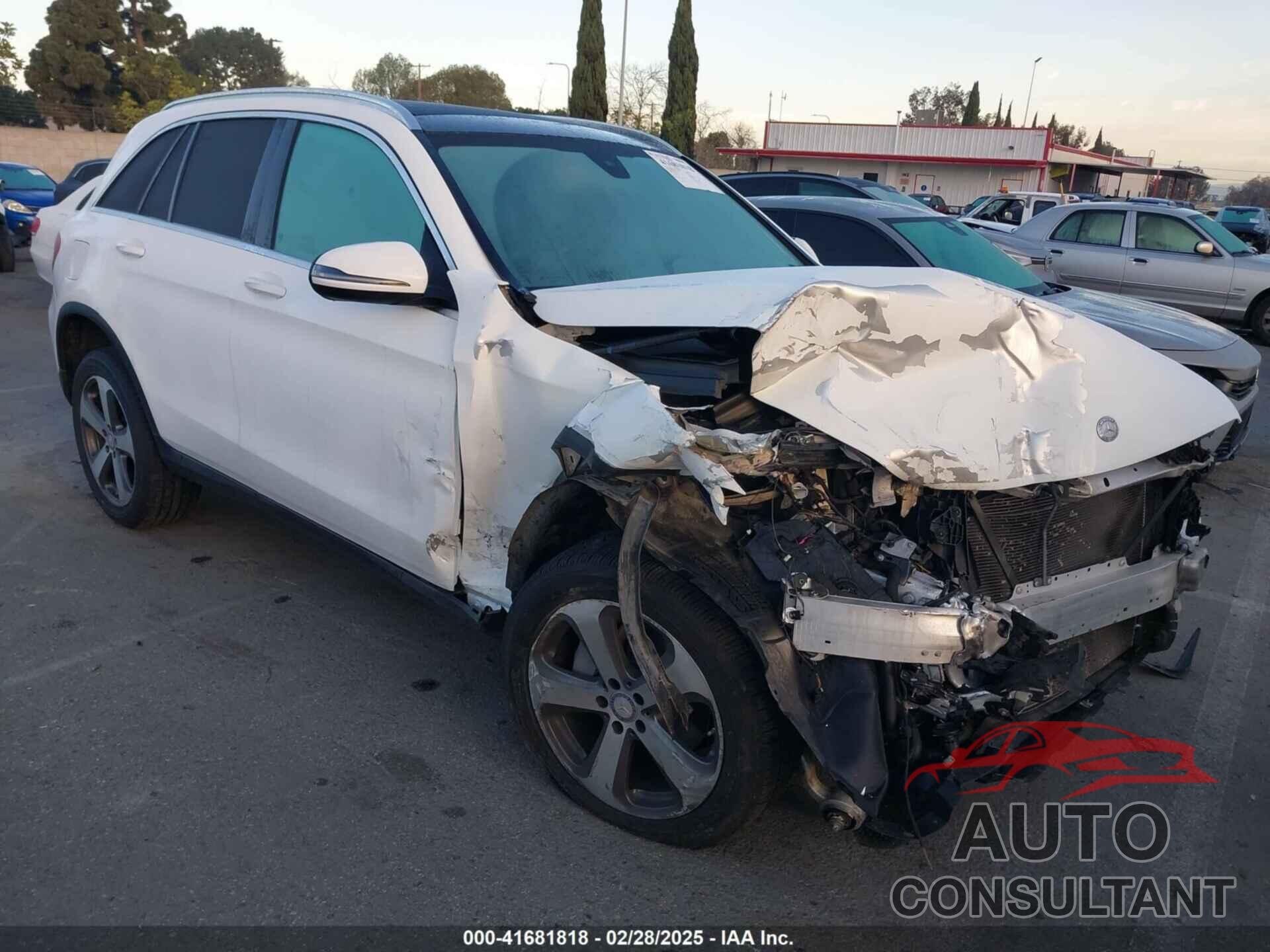 MERCEDES-BENZ GLC 300 2016 - WDC0G4JB4GF063378