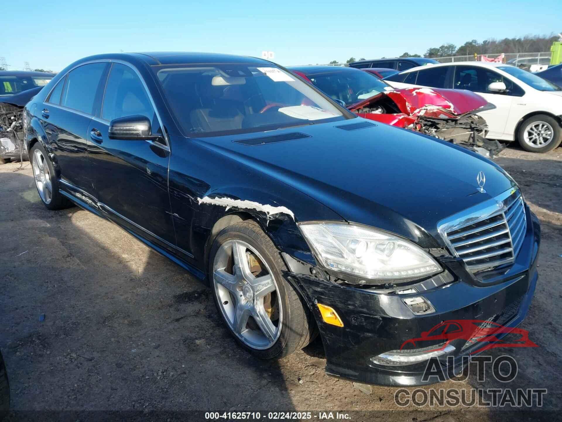MERCEDES-BENZ S 550 2013 - WDDNG7DB5DA495131