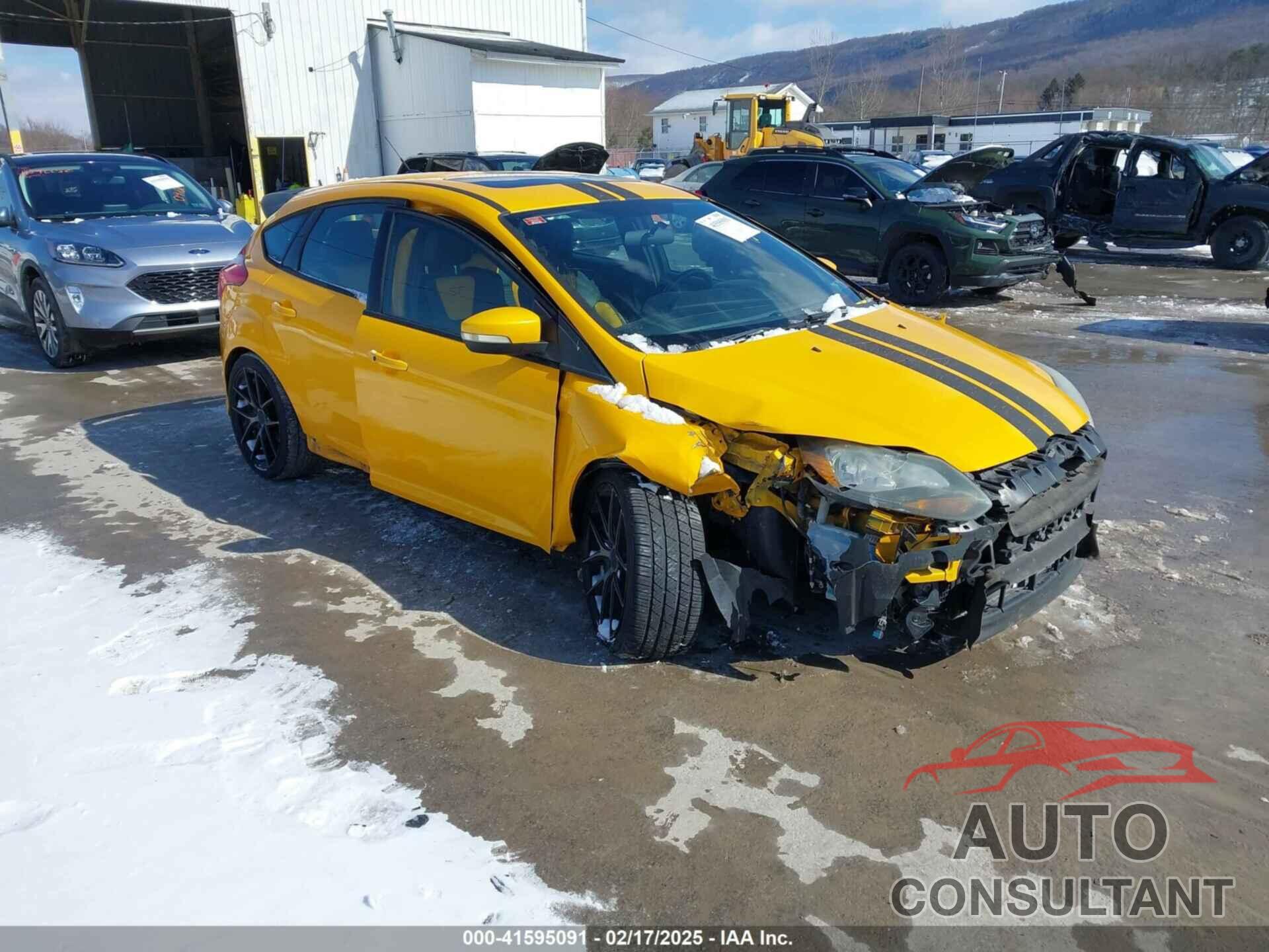 FORD FOCUS ST 2013 - 1FADP3L97DL127248