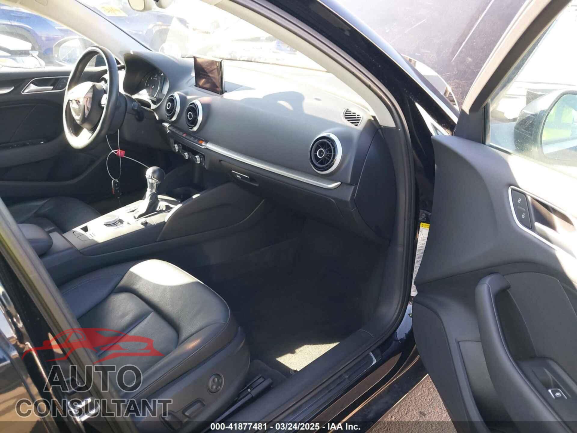 AUDI A3 2015 - WAUCJGFF2F1091514
