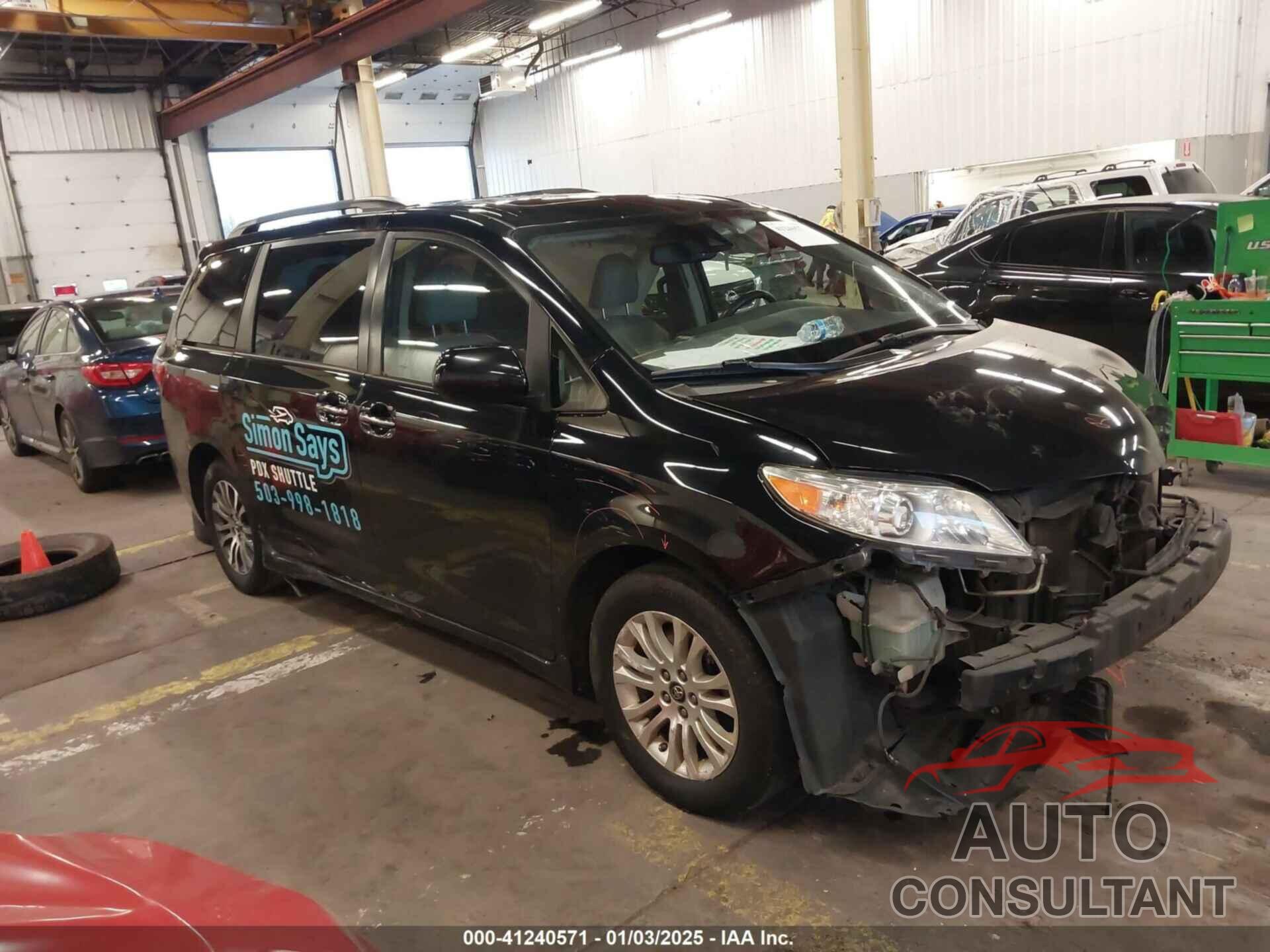 TOYOTA SIENNA 2020 - 5TDYZ3DC8LS029021