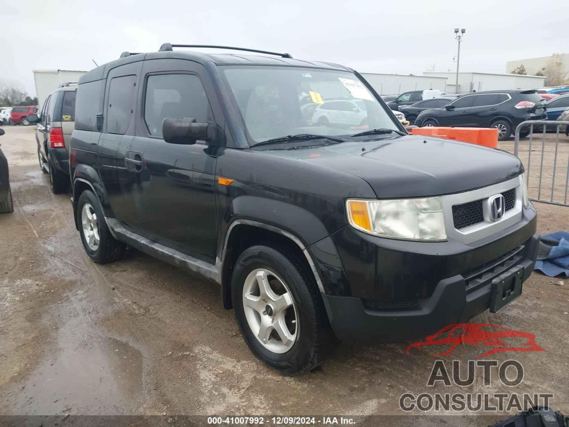 HONDA ELEMENT 2011 - 5J6YH1H34BL003818