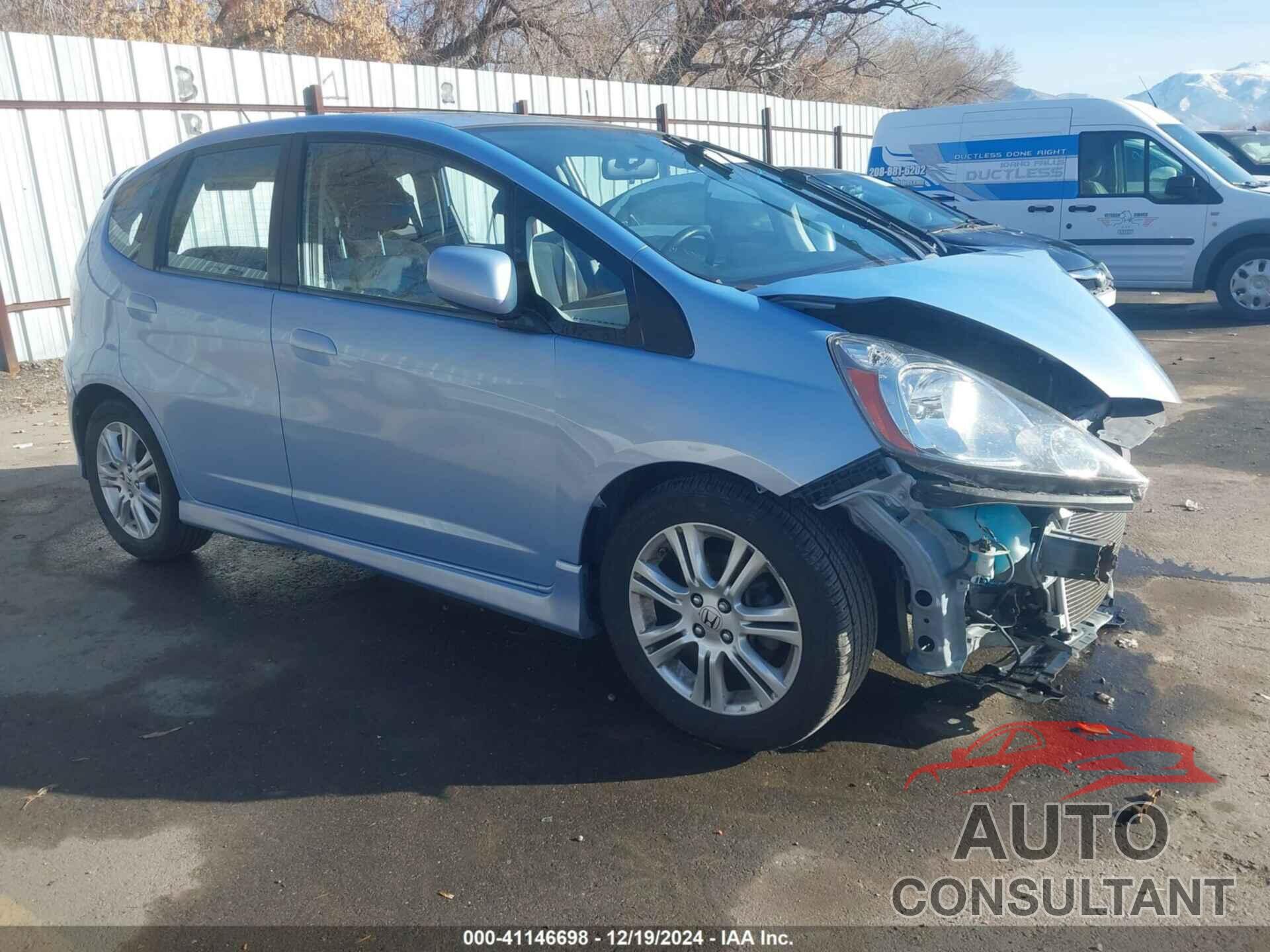 HONDA FIT 2010 - JHMGE8H40AC013920