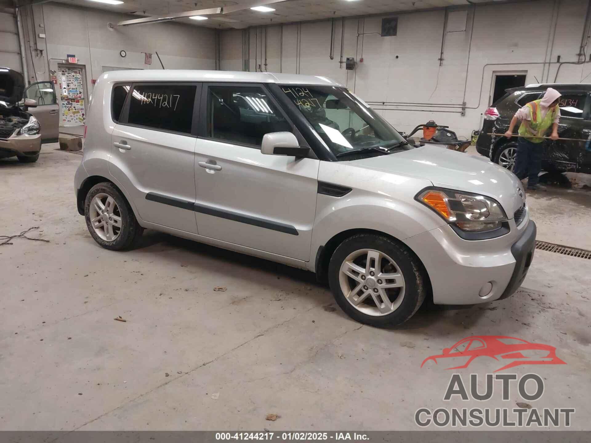 KIA SOUL 2011 - KNDJT2A20B7704460