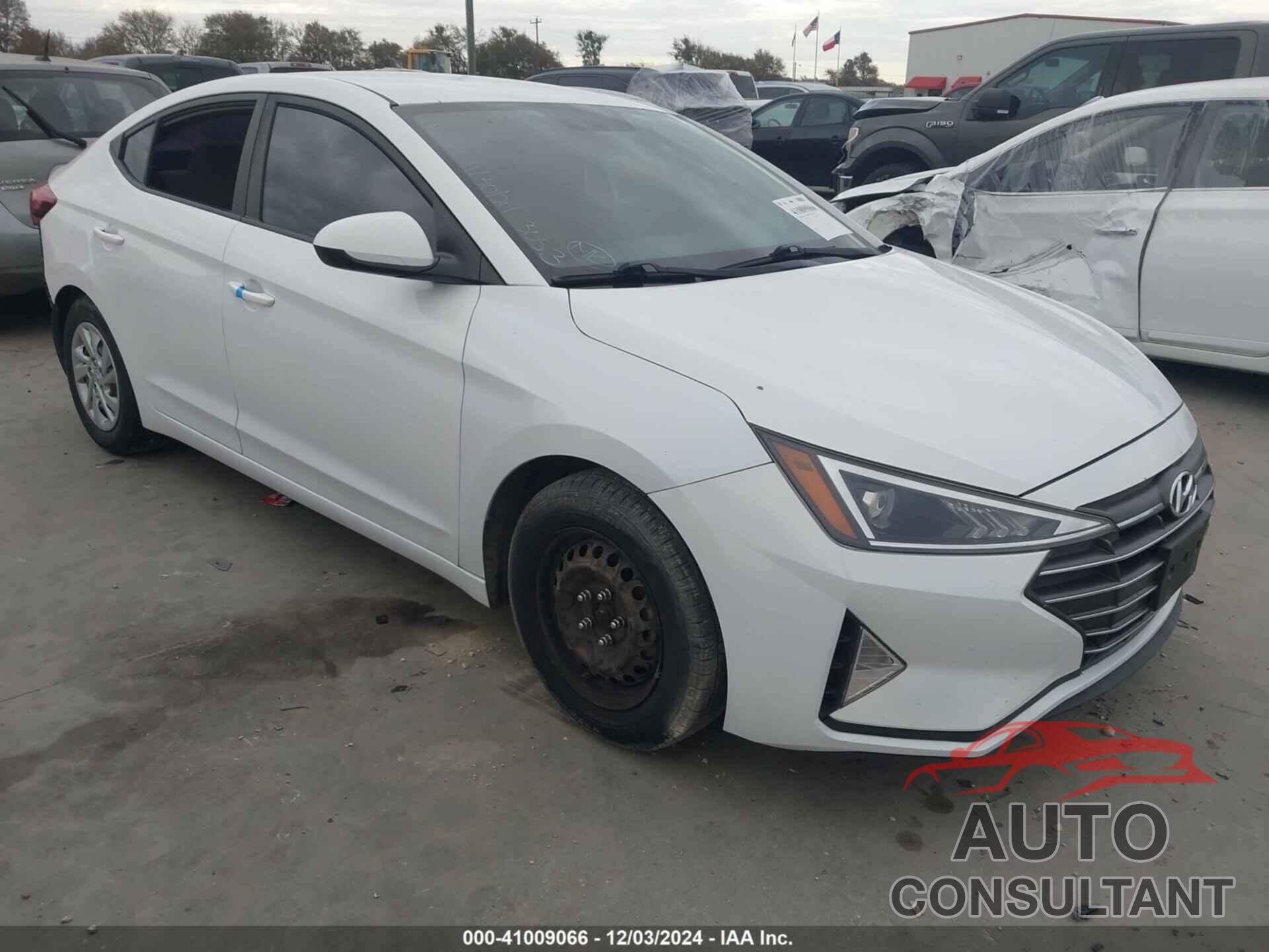 HYUNDAI ELANTRA 2019 - 5NPD74LF1KH453053