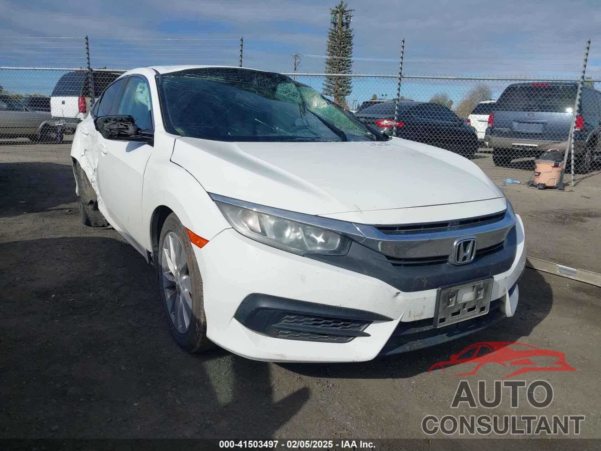 HONDA CIVIC 2018 - 2HGFC2F57JH509582
