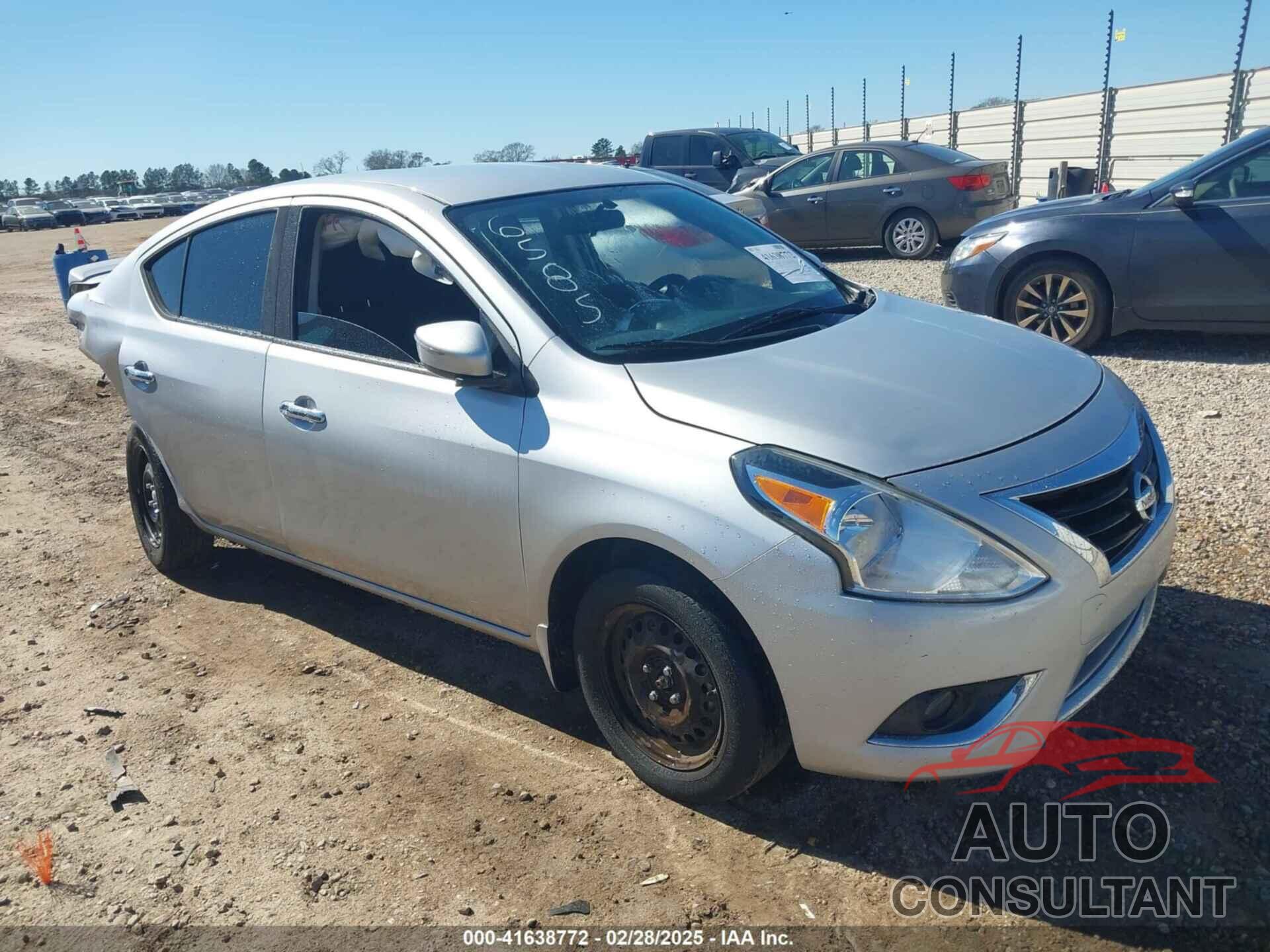 NISSAN VERSA 2017 - 3N1CN7AP6HL816585