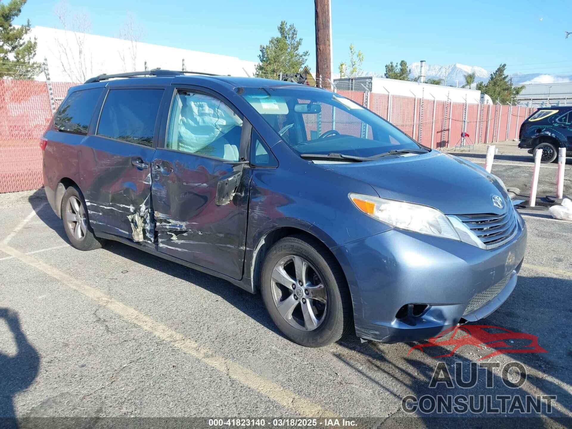 TOYOTA SIENNA 2015 - 5TDKK3DC6FS625436