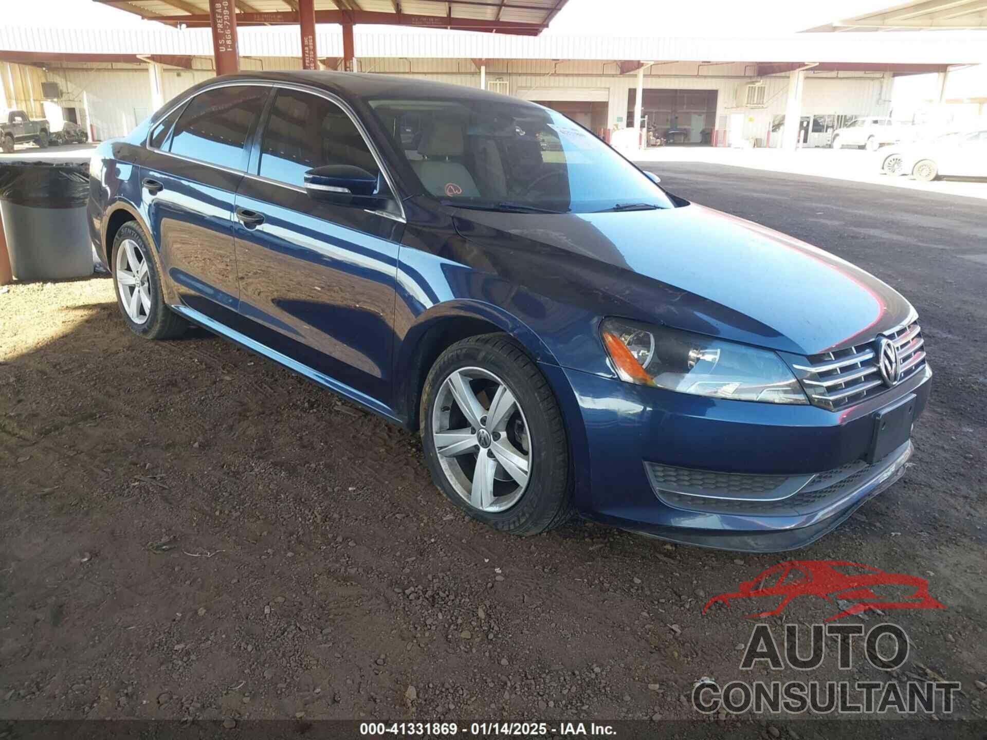 VOLKSWAGEN PASSAT 2013 - 1VWBN7A30DC068294