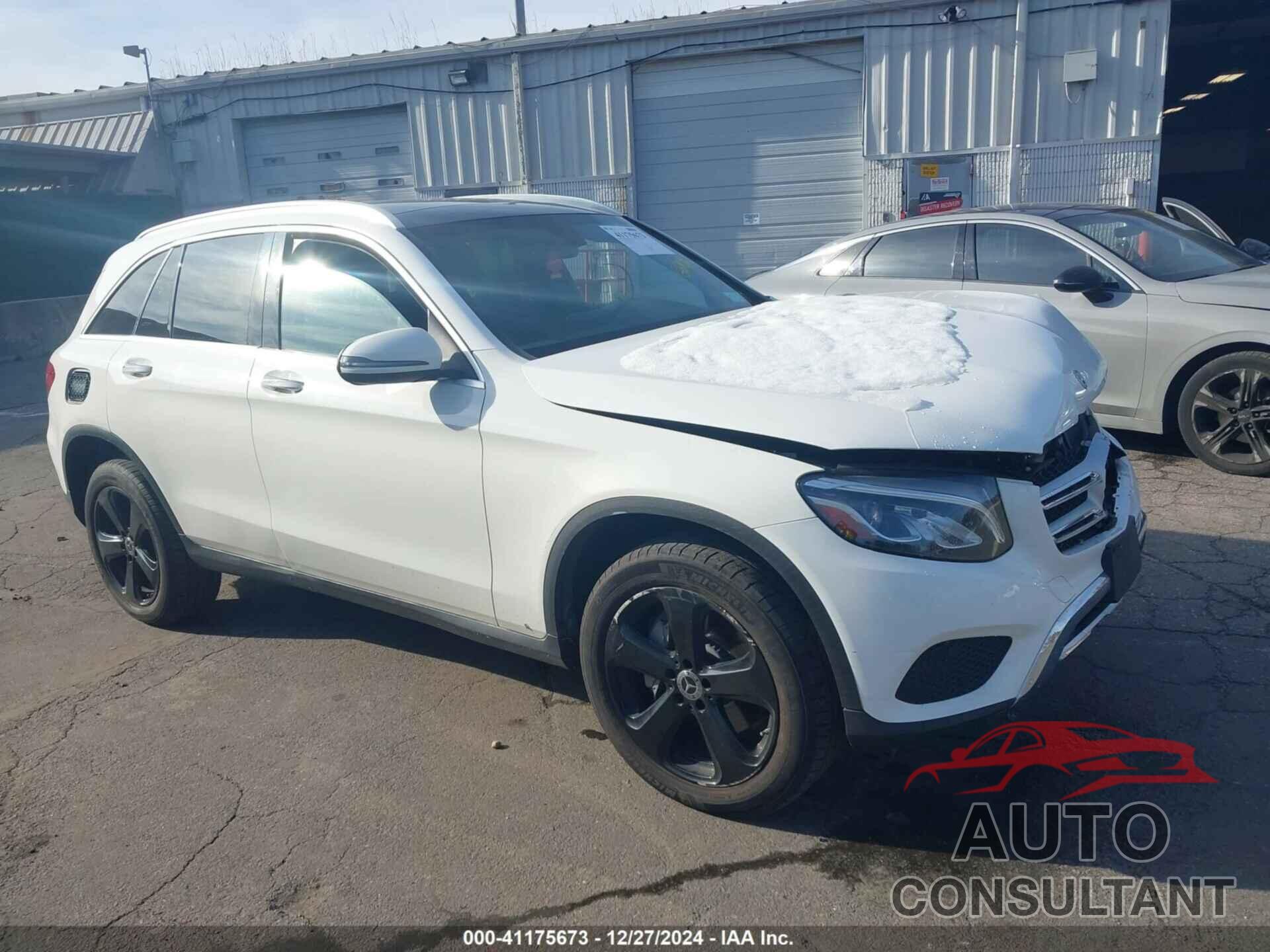 MERCEDES-BENZ GLC 300 2019 - WDC0G4KB1KV131827