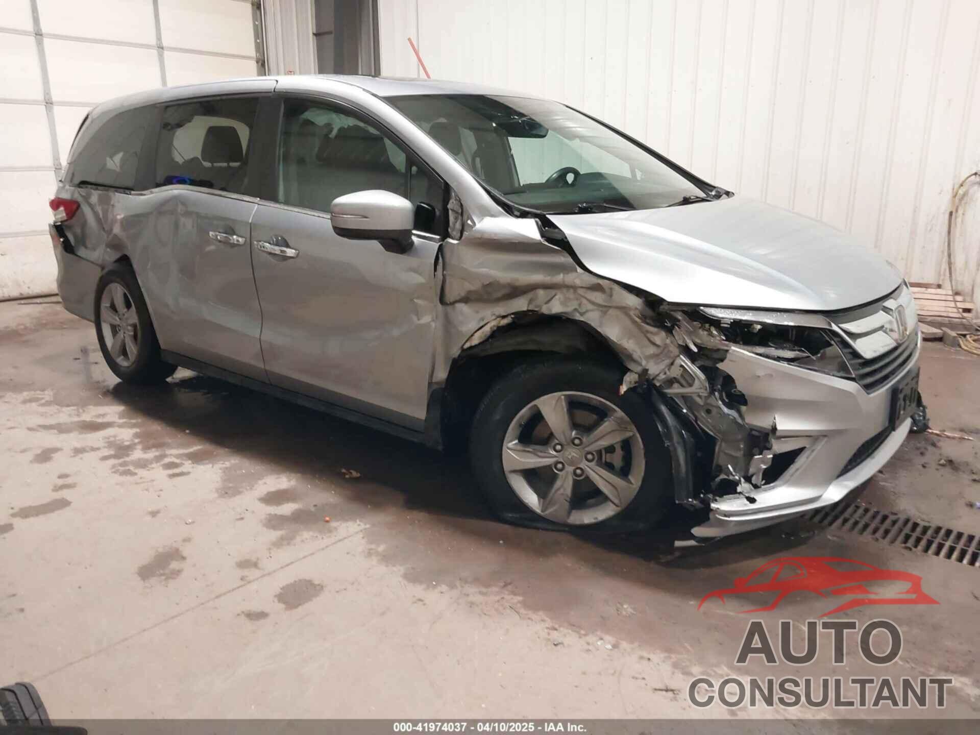 HONDA ODYSSEY 2019 - 5FNRL6H77KB123527