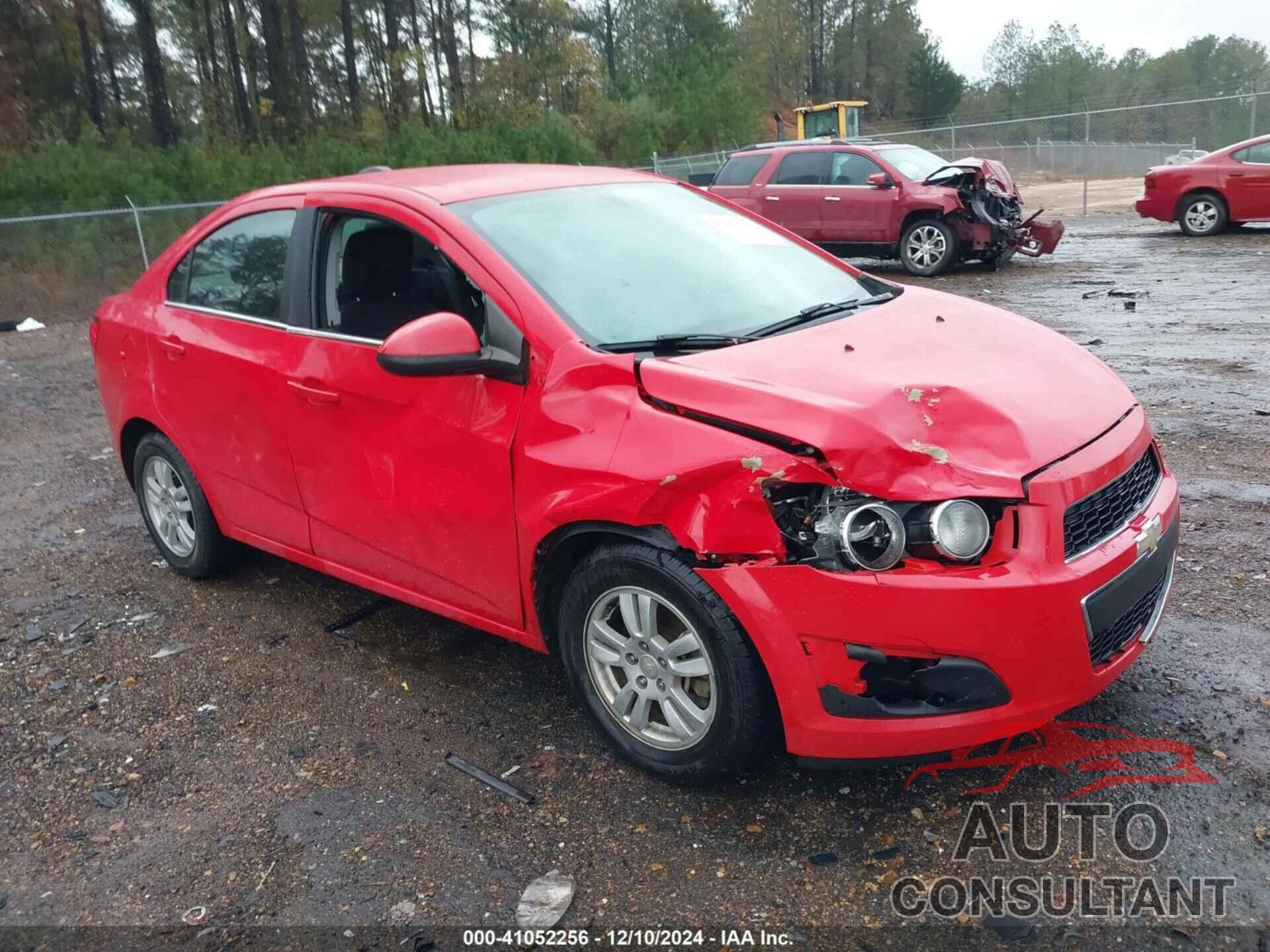 CHEVROLET SONIC 2015 - 1G1JC5SH4F4159741