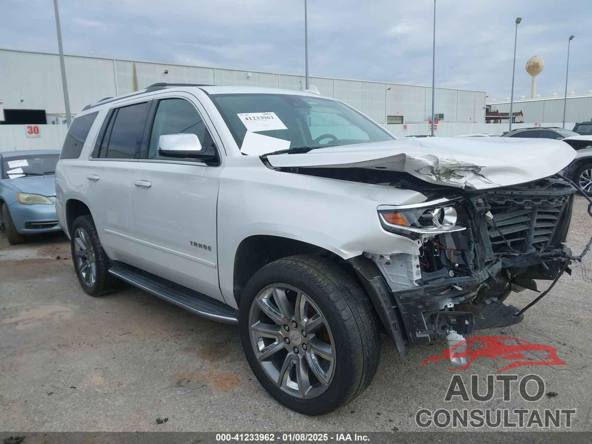 CHEVROLET TAHOE 2018 - 1GNSCCKC1JR305097