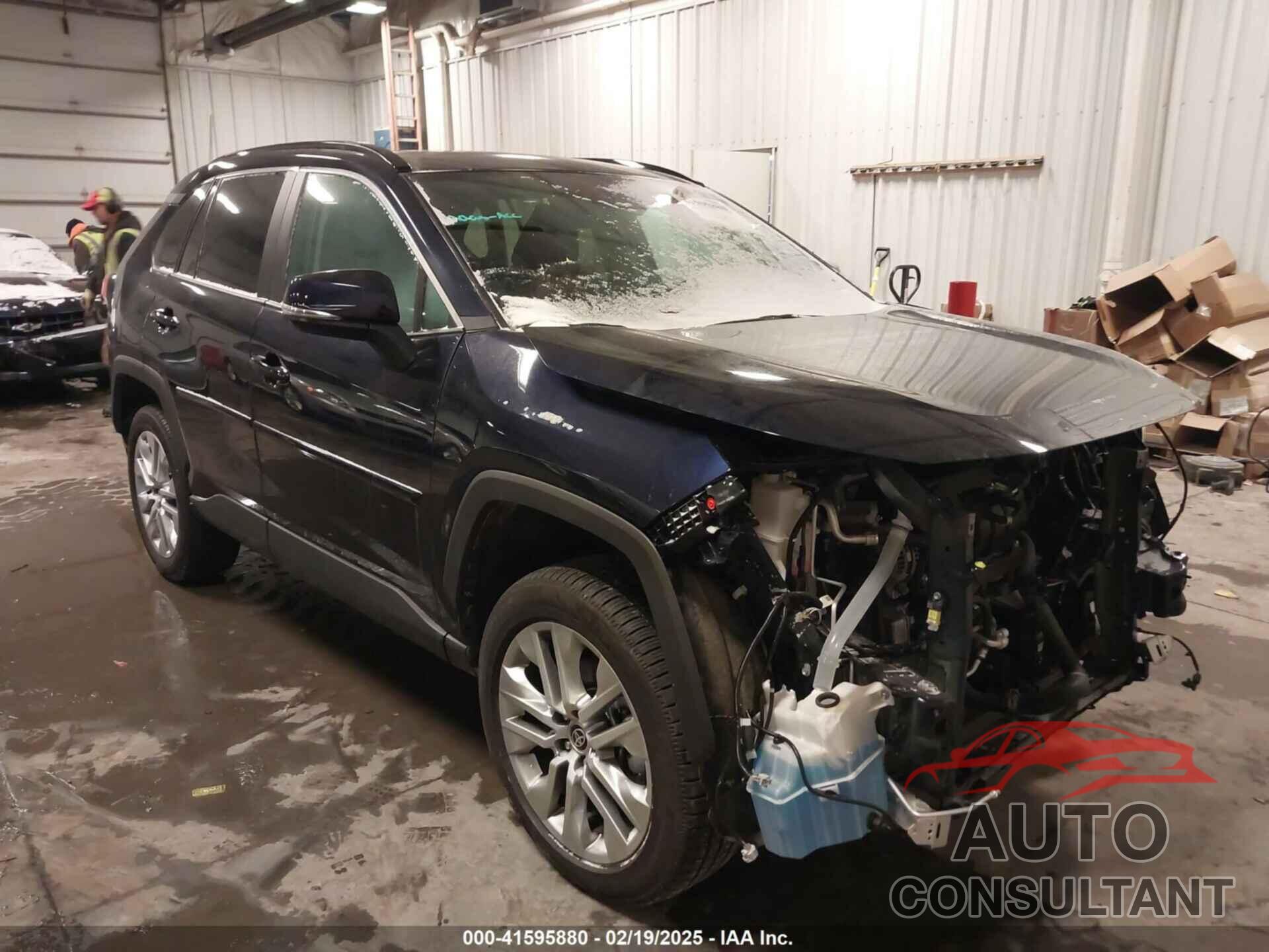 TOYOTA RAV4 2024 - 2T3A1RFV6RW449779
