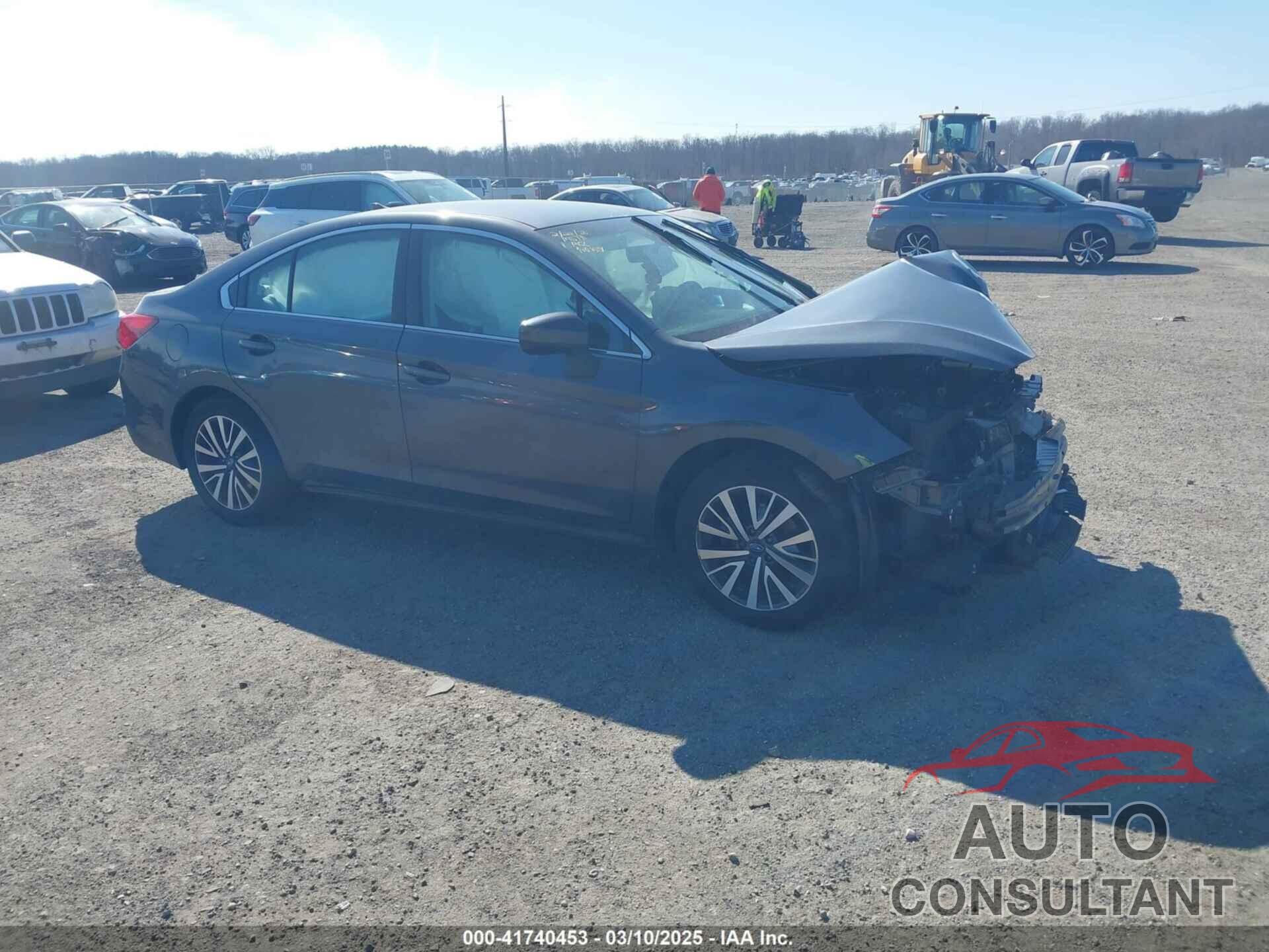 SUBARU LEGACY 2019 - 4S3BNAF67K3023594