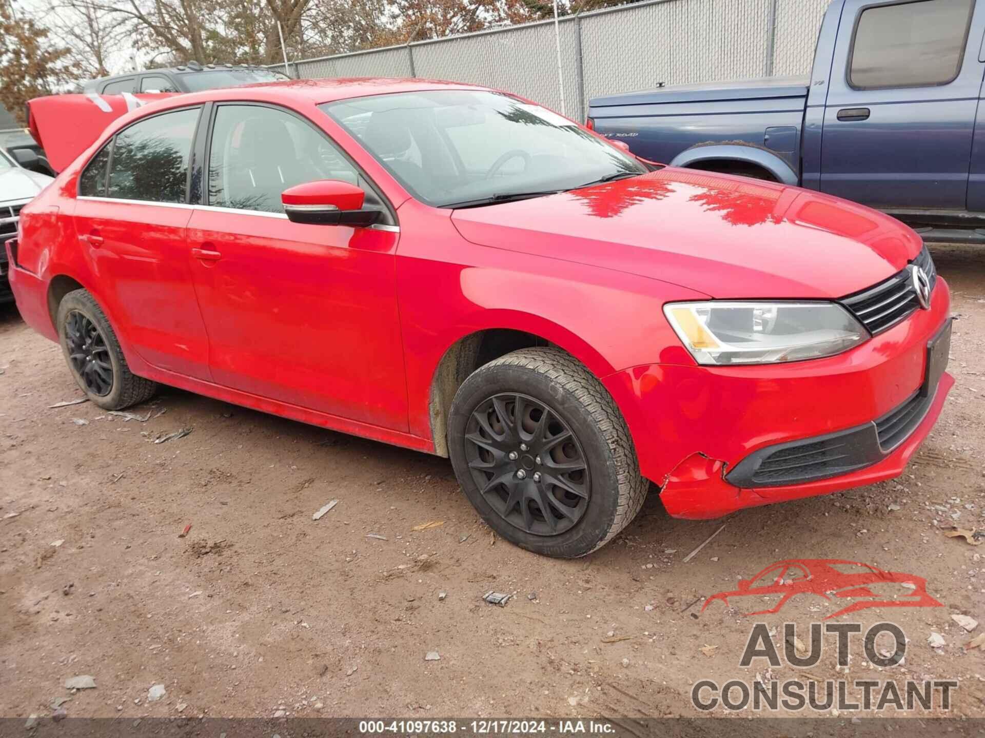 VOLKSWAGEN JETTA 2013 - 3VWDX7AJ3DM253522