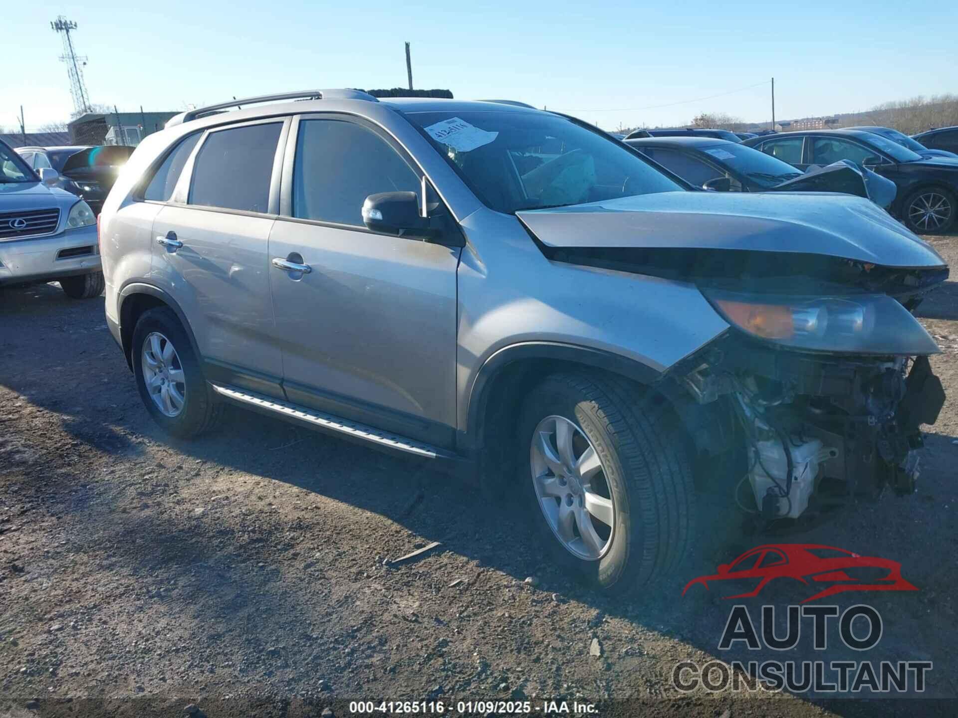 KIA SORENTO 2013 - 5XYKT3A61DG348359