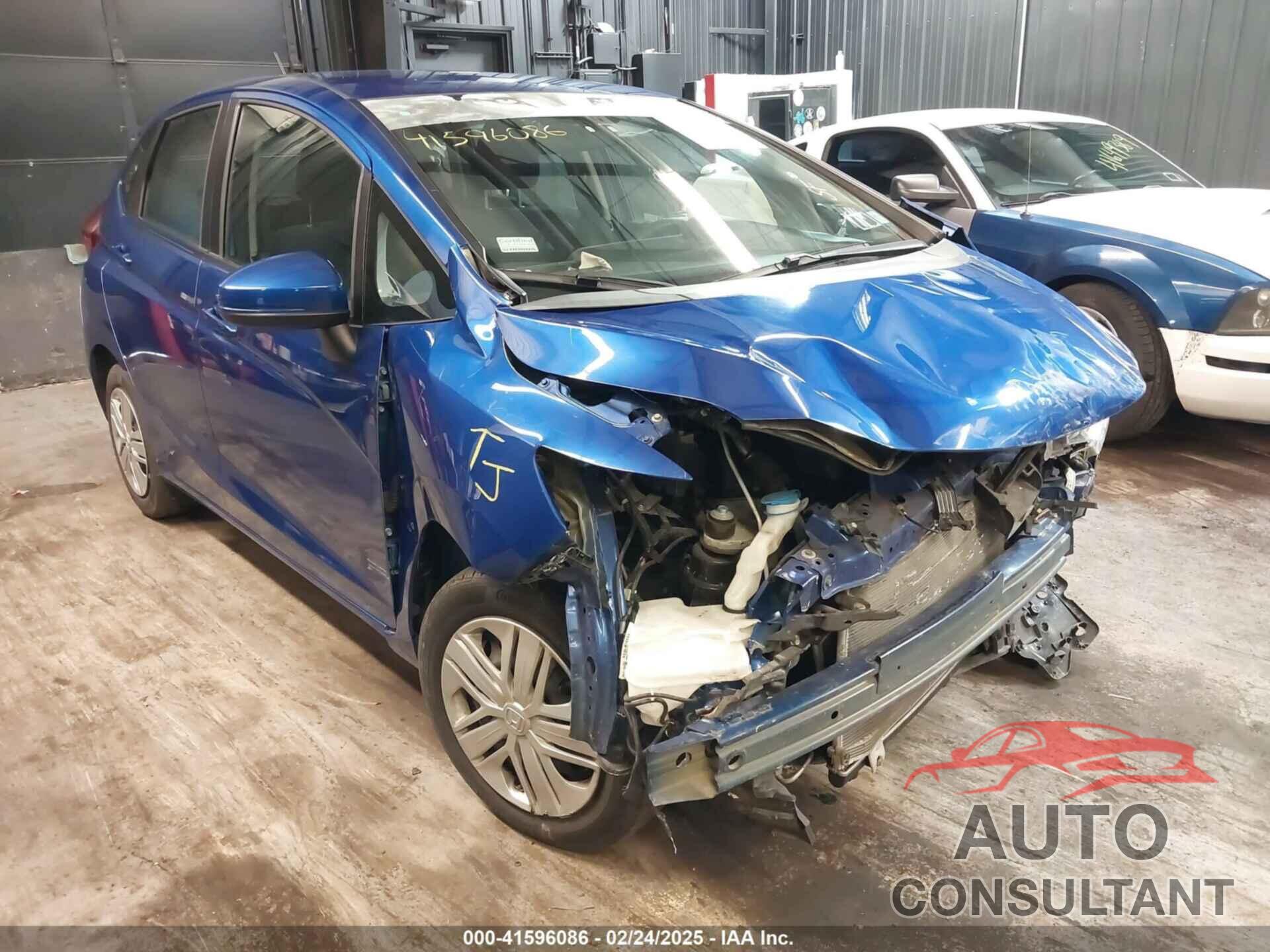 HONDA FIT 2019 - 3HGGK5H42KM743693