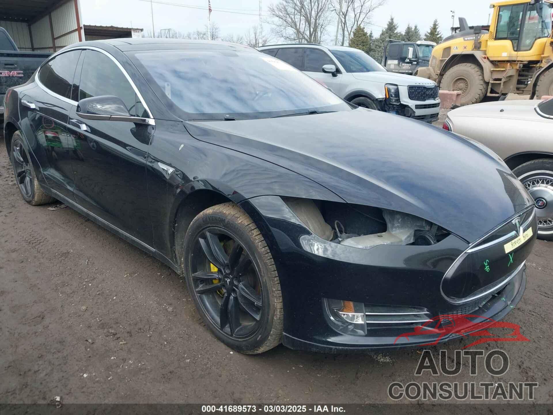 TESLA MODEL S 2013 - 5YJSA1CN9DFP04322