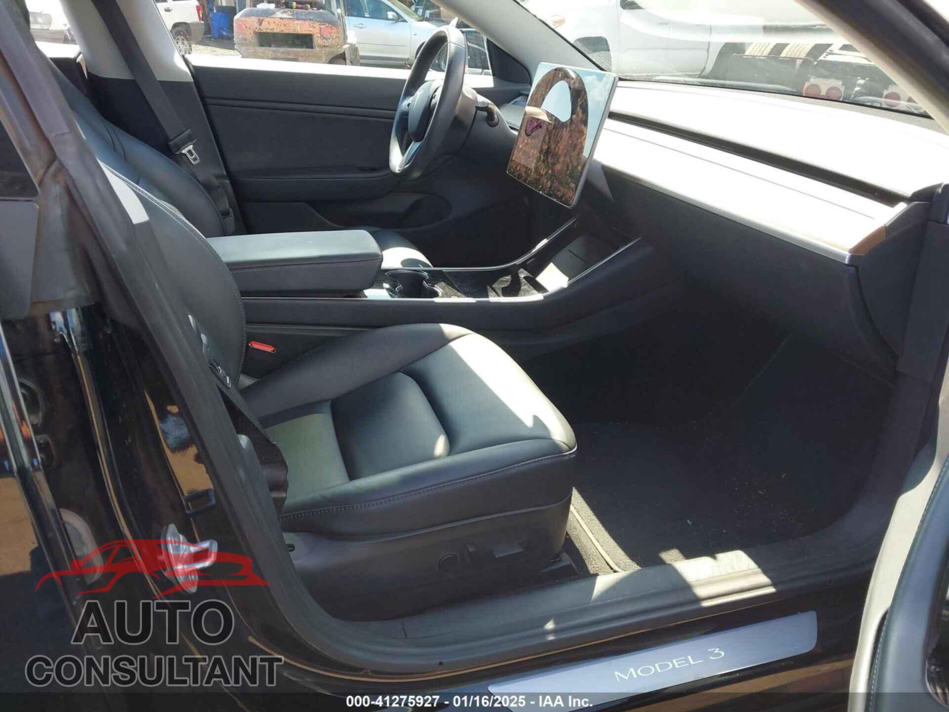 TESLA MODEL 3 2018 - 5YJ3E1EB5JF182490