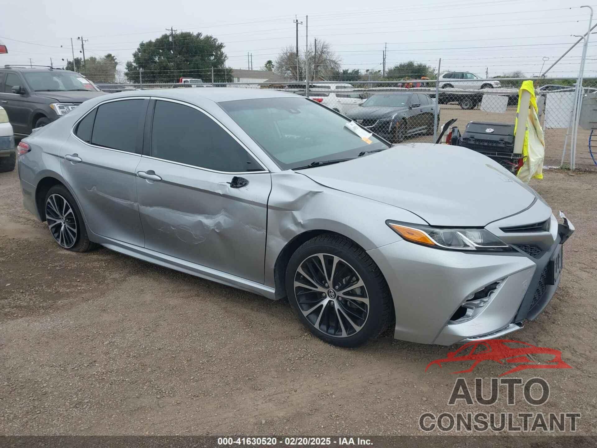 TOYOTA CAMRY 2019 - 4T1B11HK4KU776401