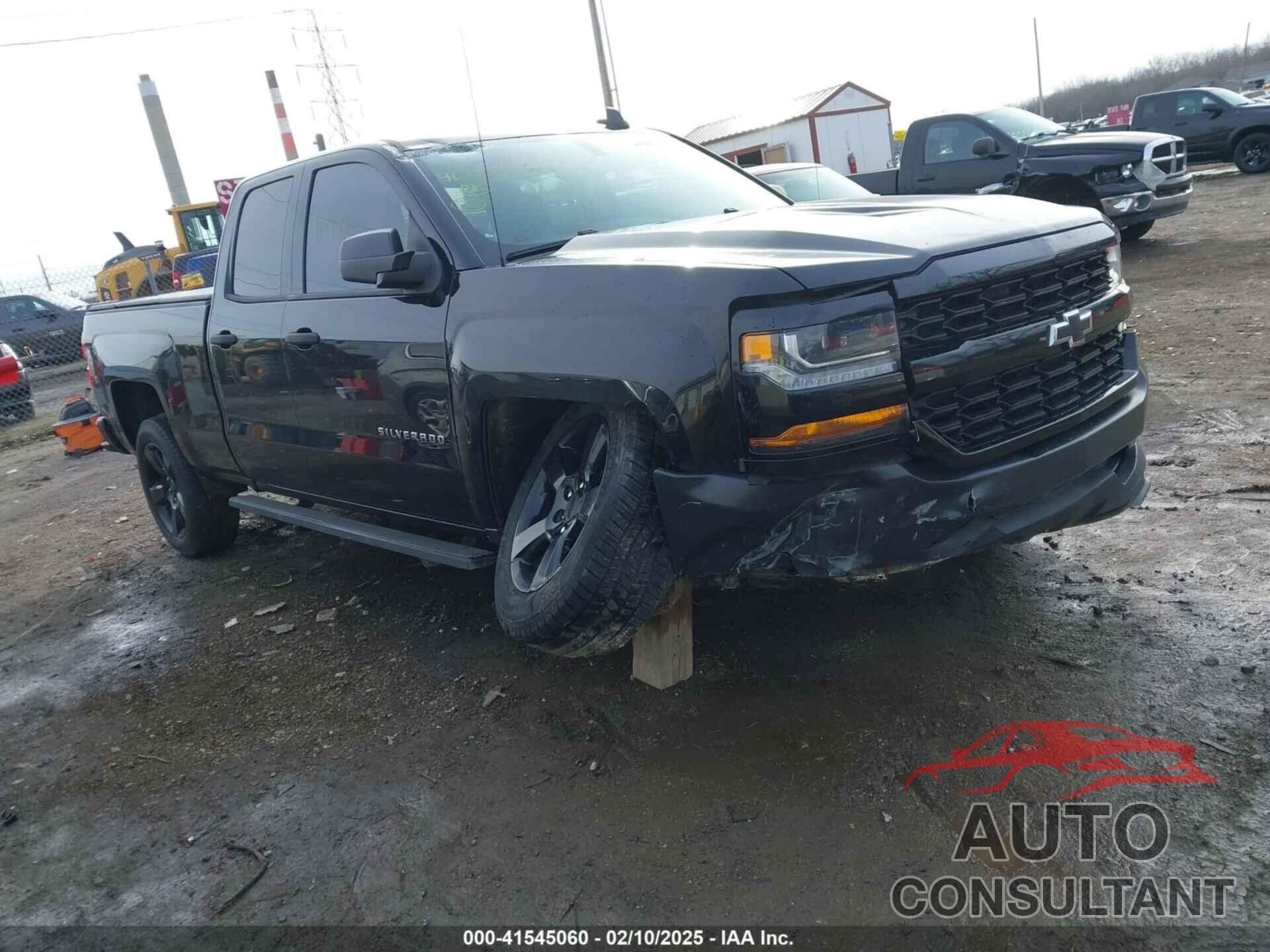 CHEVROLET SILVERADO 1500 2017 - 1GCRCNEC4HZ348325