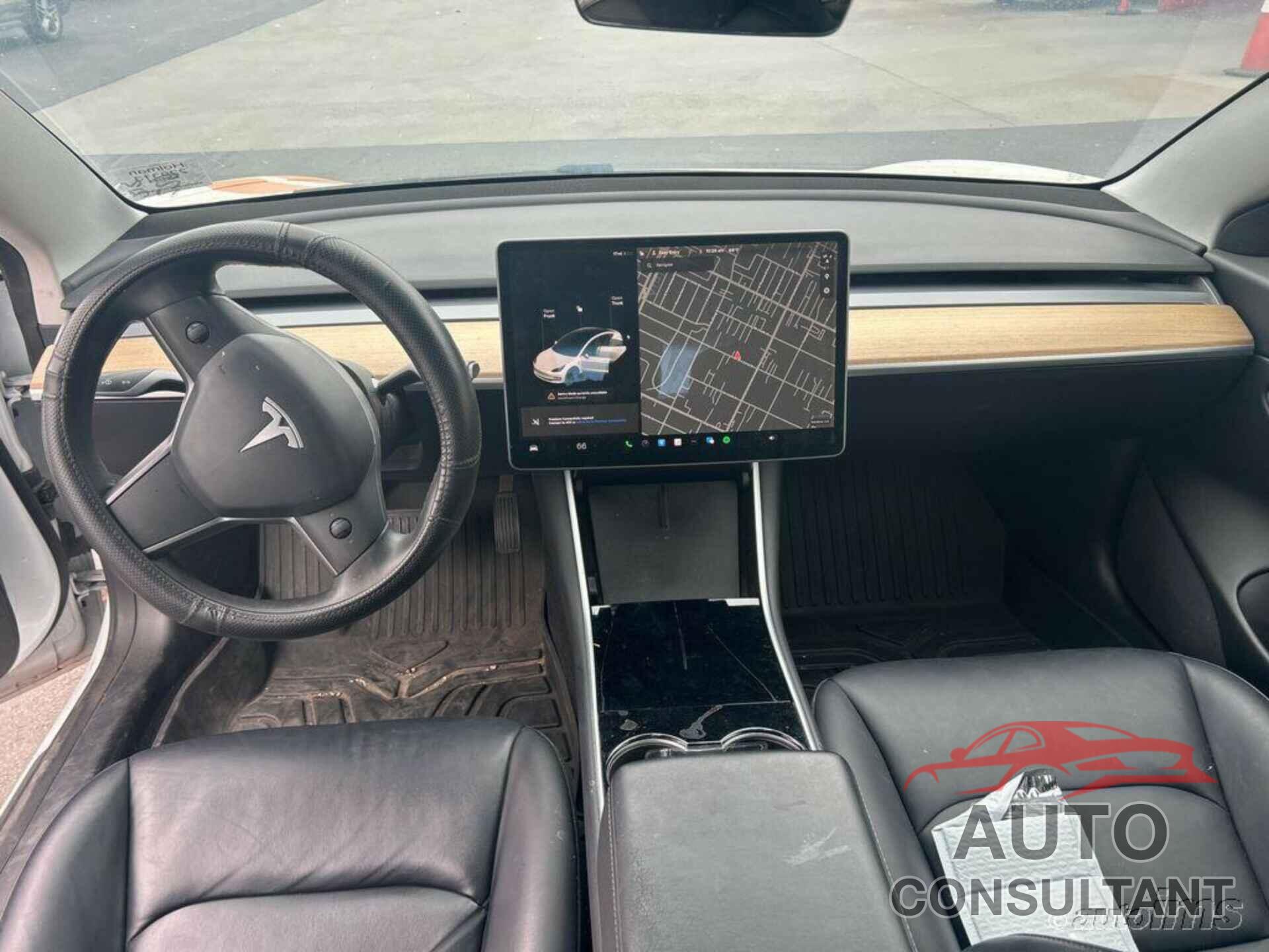 TESLA MODEL 3 2020 - 5YJ3E1EBXLF637112