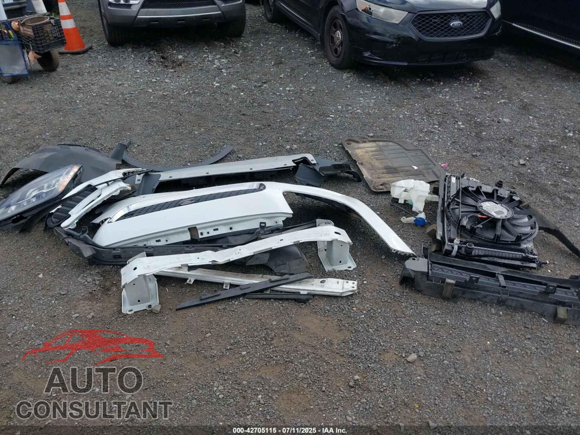 JAGUAR E-PACE 2018 - SADFJ2FX9J1Z32320