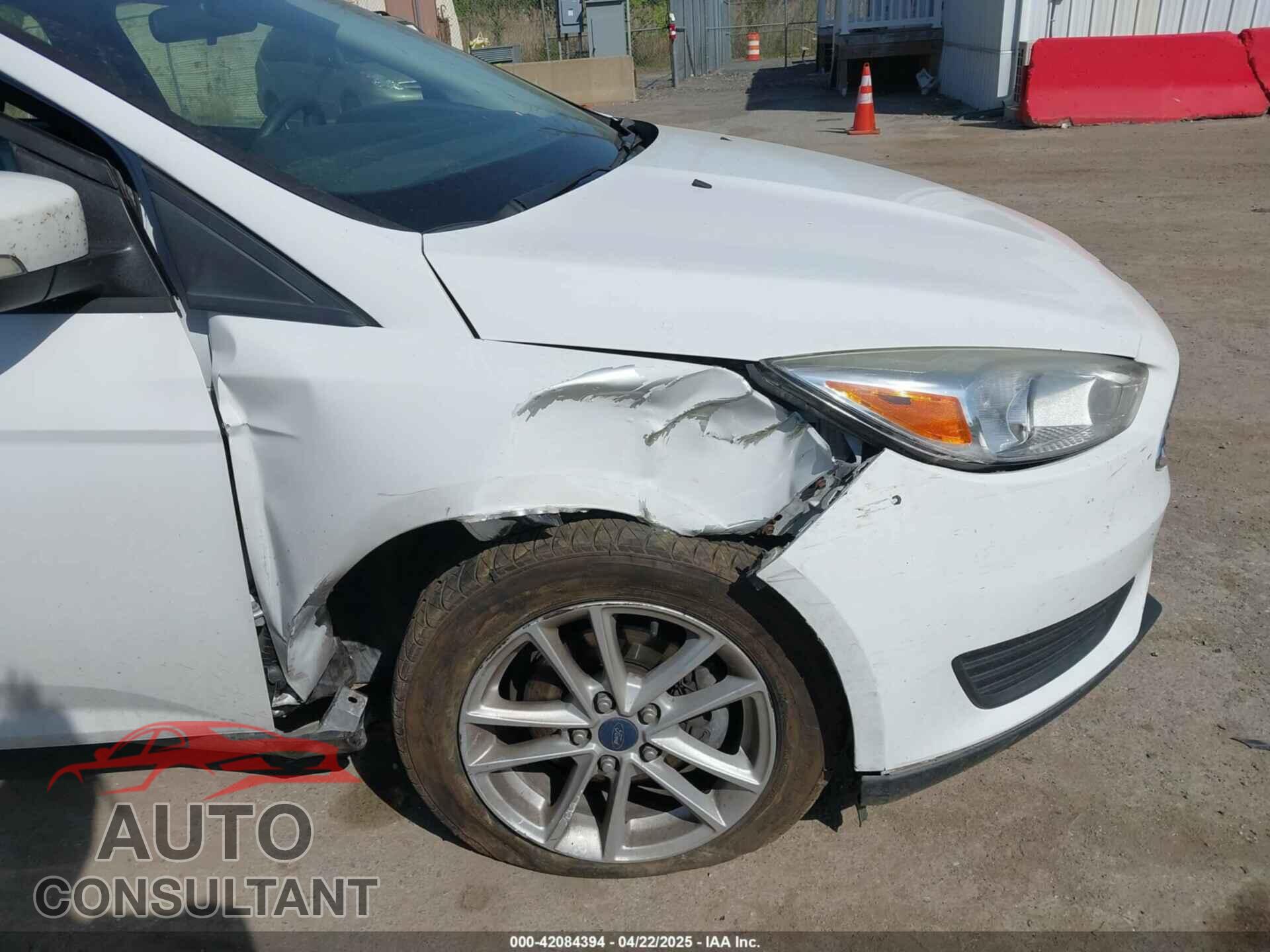 FORD FOCUS 2017 - 1FADP3K2XHL332010