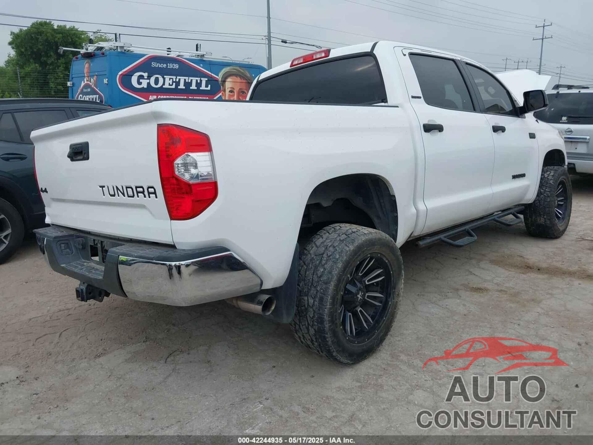 TOYOTA TUNDRA 2017 - 5TFEW5F14HX220598