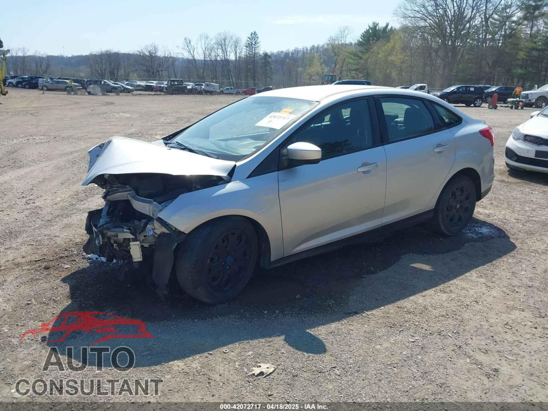 FORD FOCUS 2012 - 1FAHP3F2XCL217086