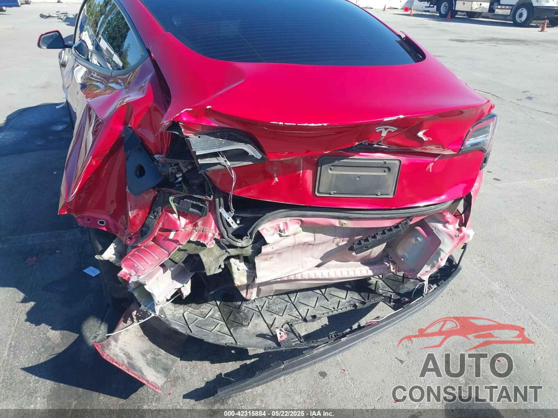 TESLA MODEL 3 2023 - 5YJ3E1EA1PF385490