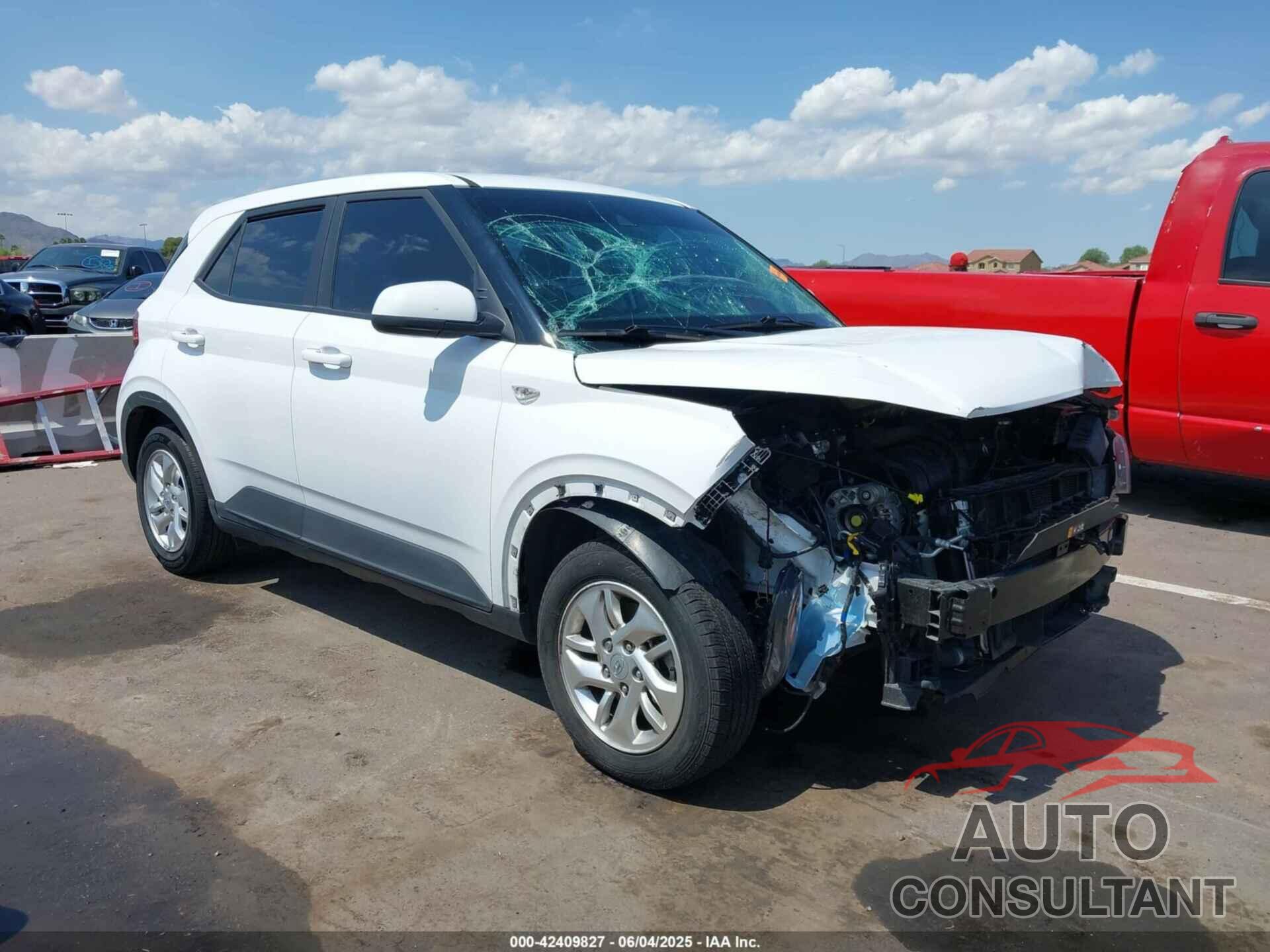 HYUNDAI VENUE 2022 - KMHRB8A35NU146978