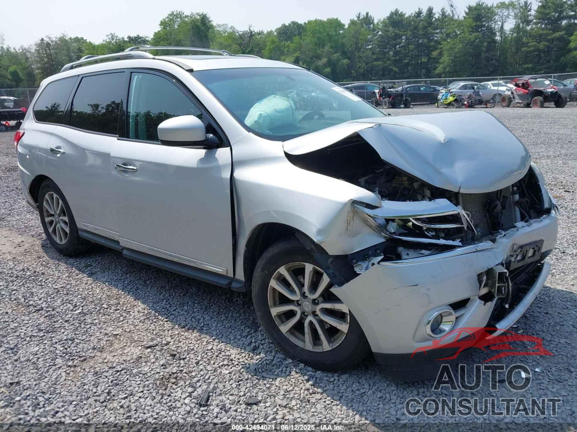NISSAN PATHFINDER 2013 - 5N1AR2MMXDC609048