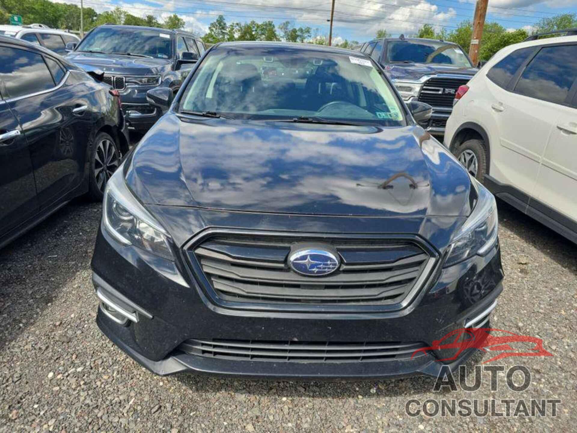 SUBARU LEGACY 2019 - 4S3BNAF61K3019587