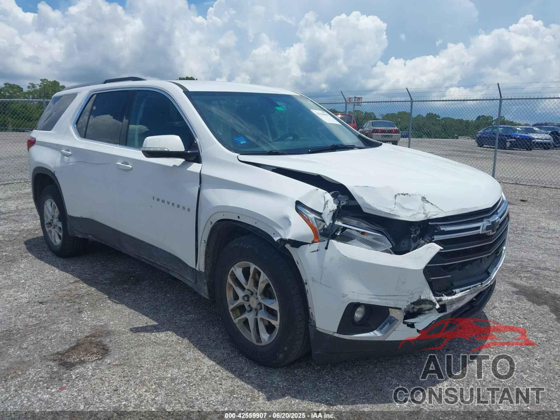 CHEVROLET TRAVERSE 2018 - 1GNERGKW0JJ185871