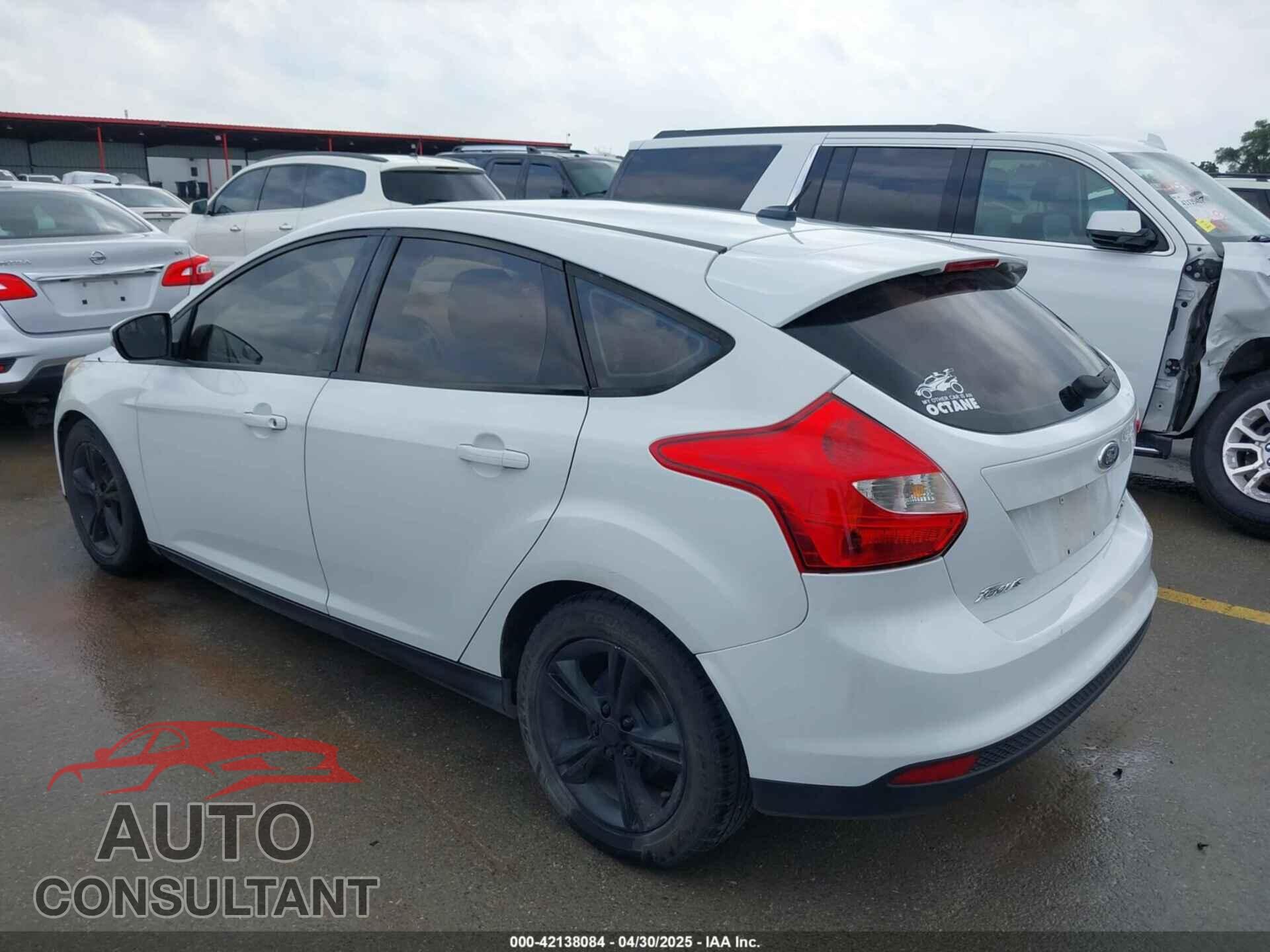 FORD FOCUS 2014 - 1FADP3K21EL295263