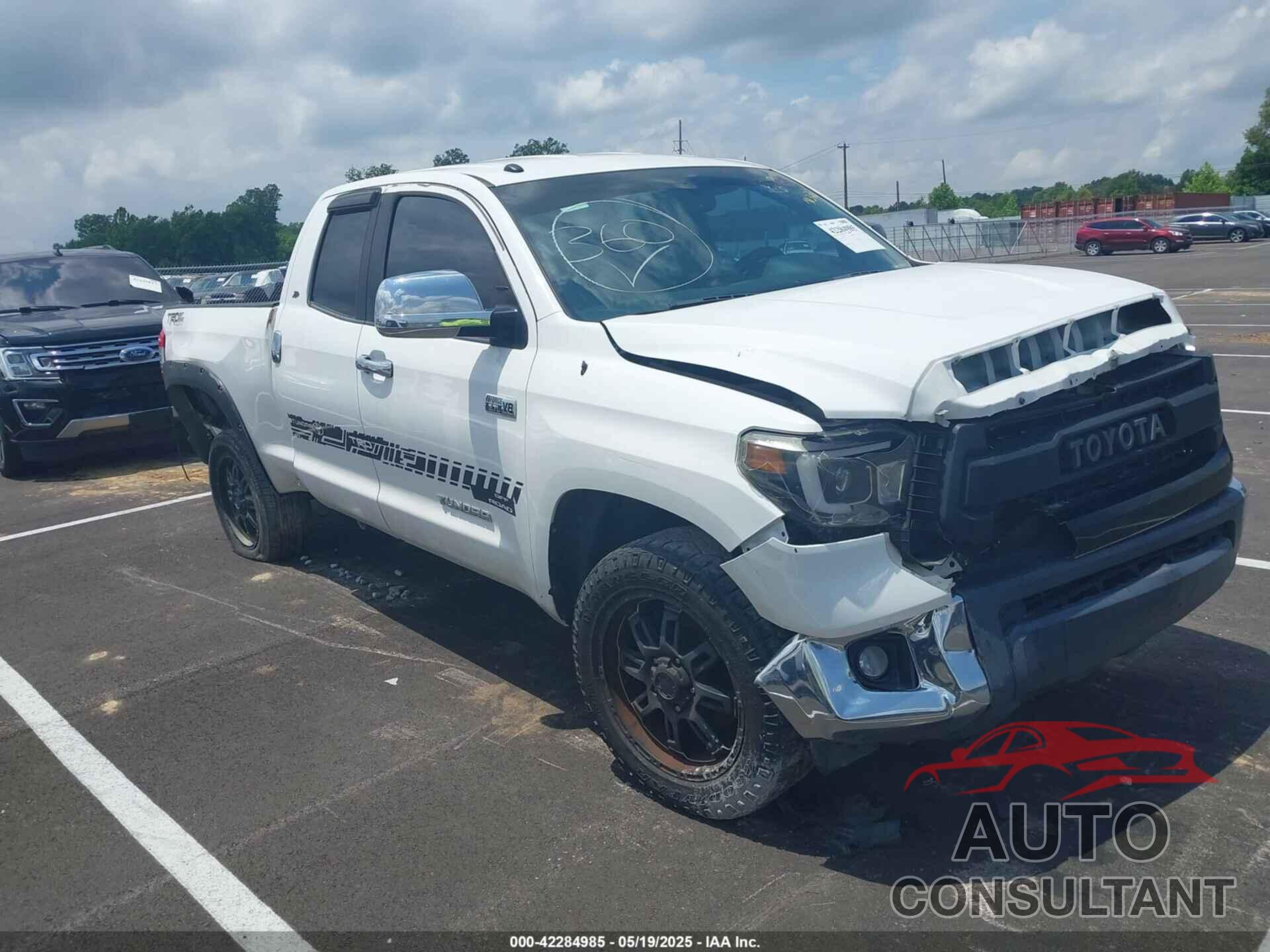 TOYOTA TUNDRA 2015 - 5TFRY5F1XFX175434