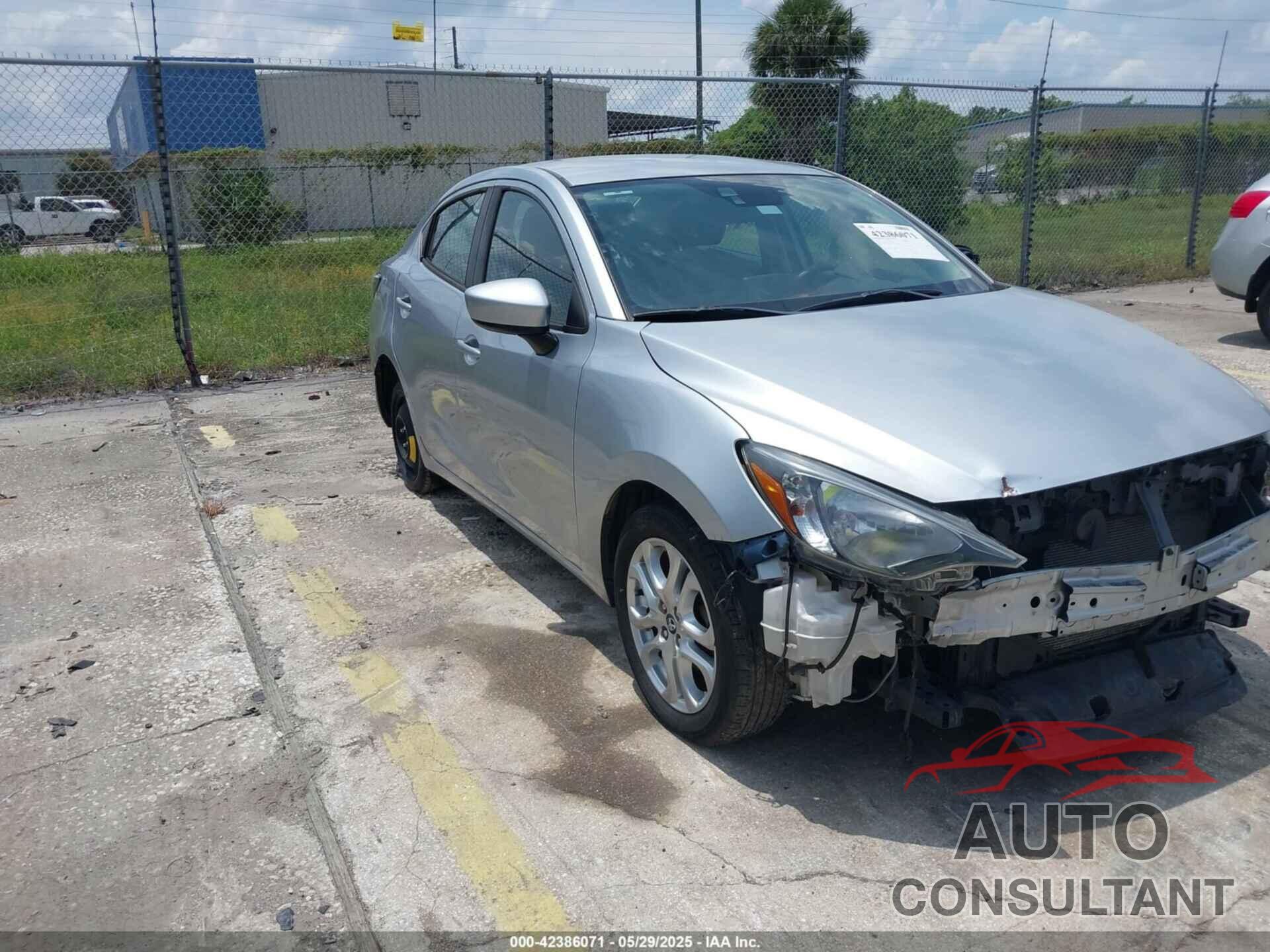 TOYOTA YARIS IA 2018 - 3MYDLBYV5JY332237